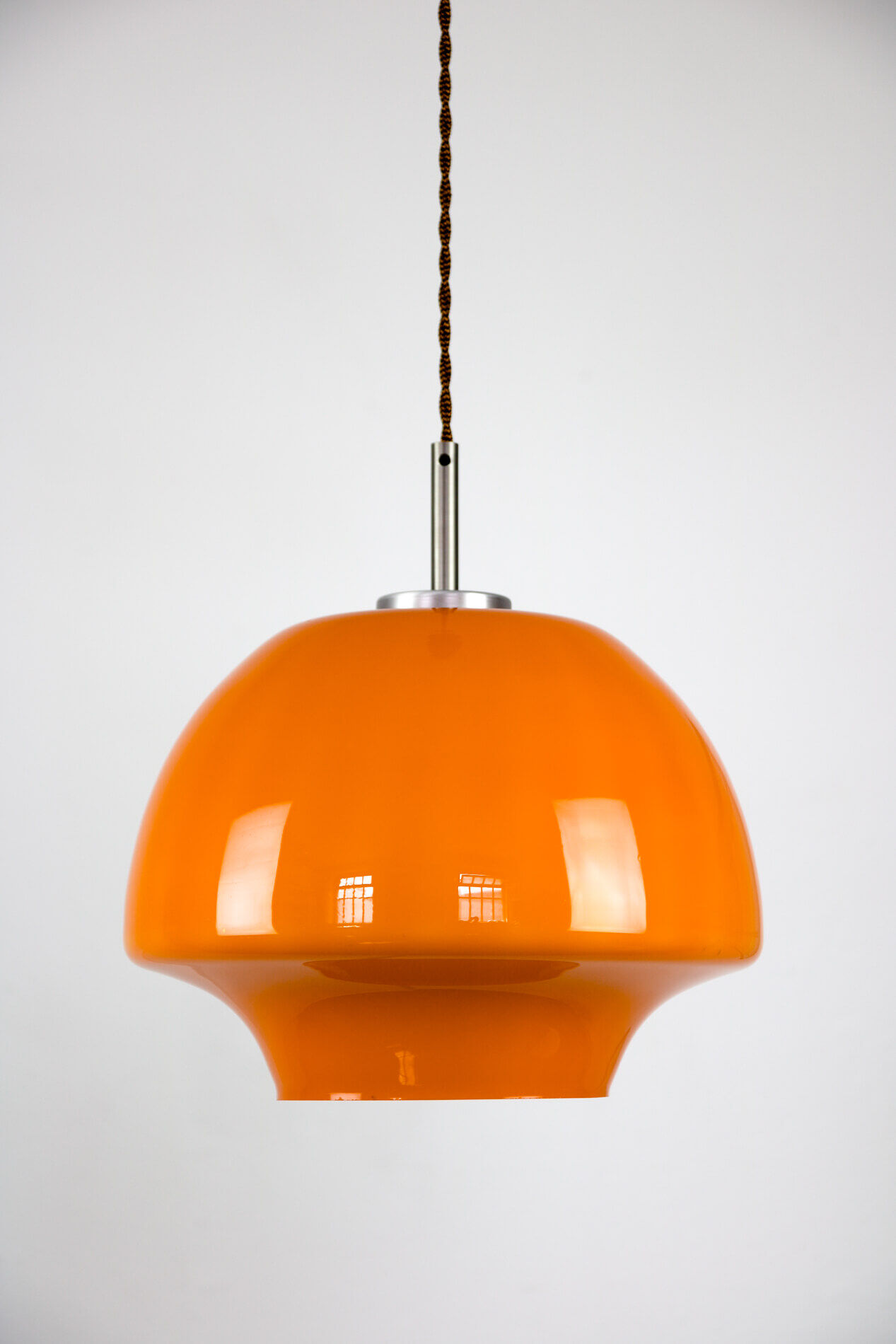 Suspension en verre orange du milieu du siècle