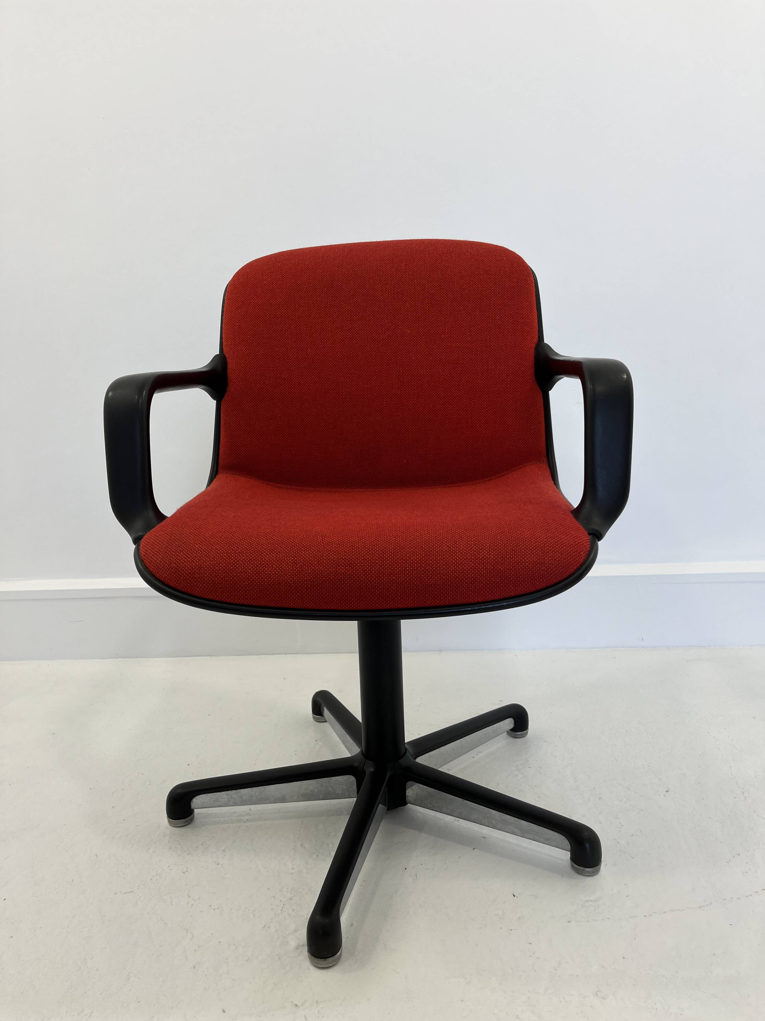 Swivel Desk Armchair Comforto, 1970s