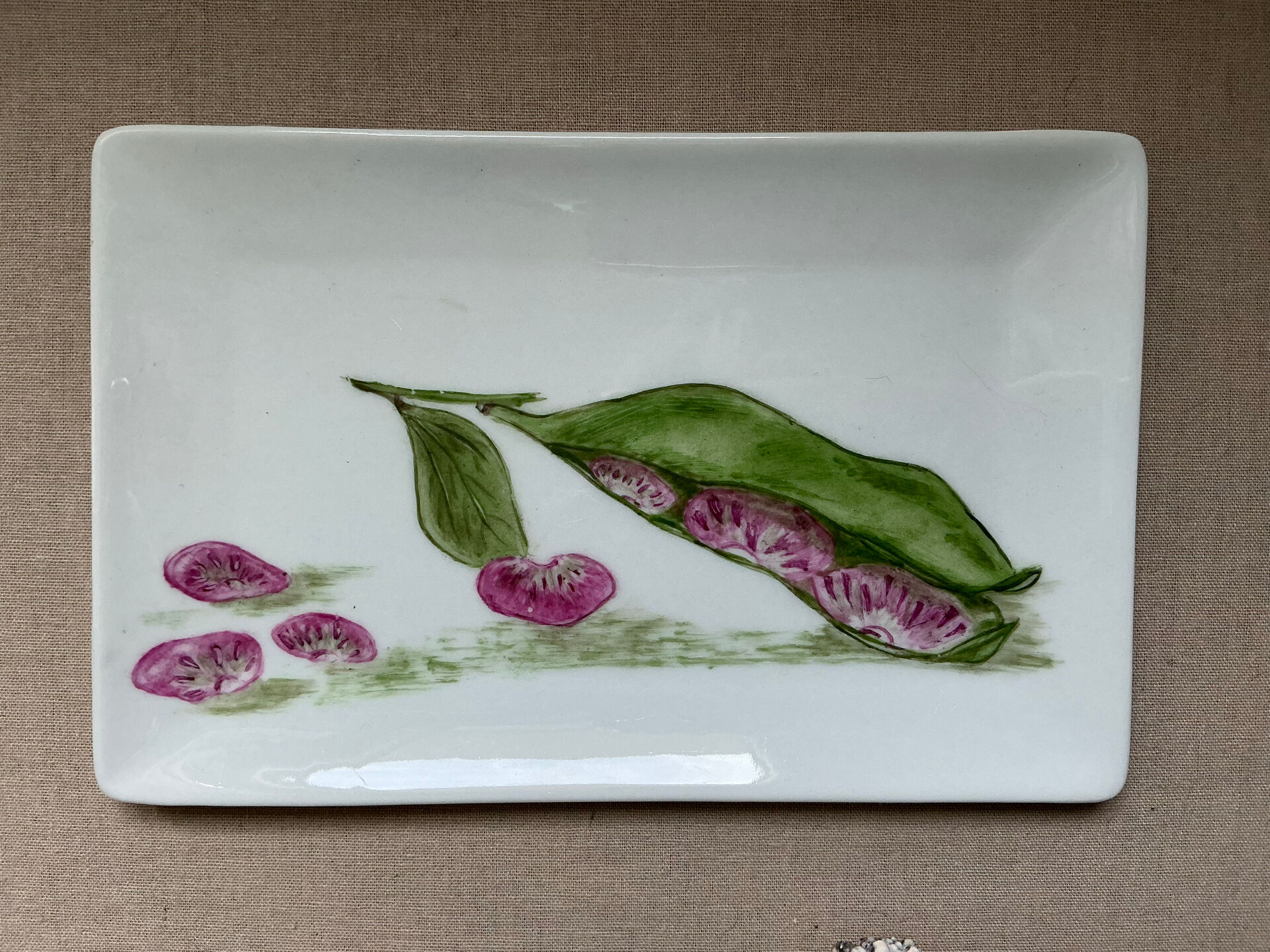Small botanical porcelain tray hand-painted – bean design