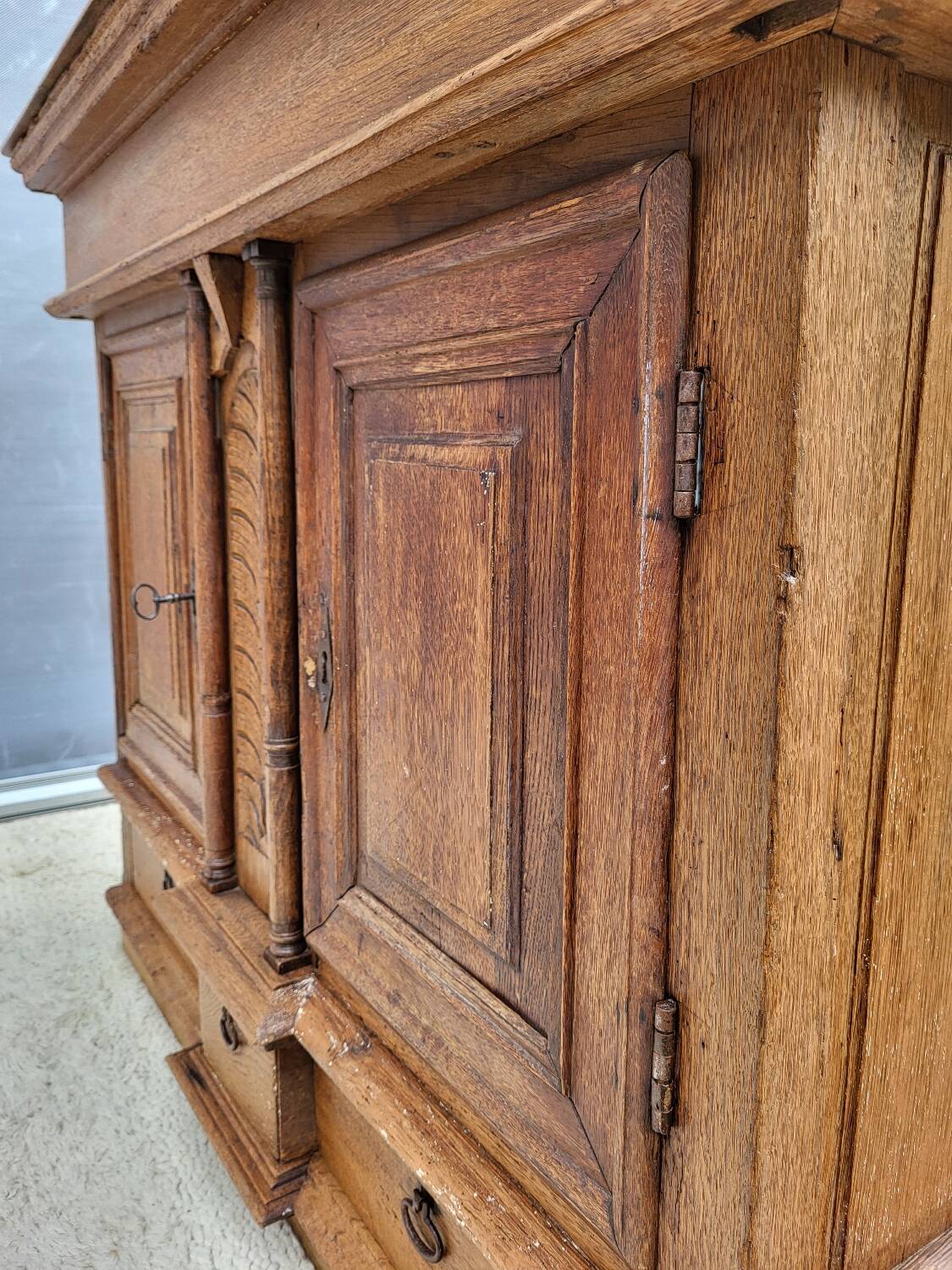 Meuble de sacristie 18e