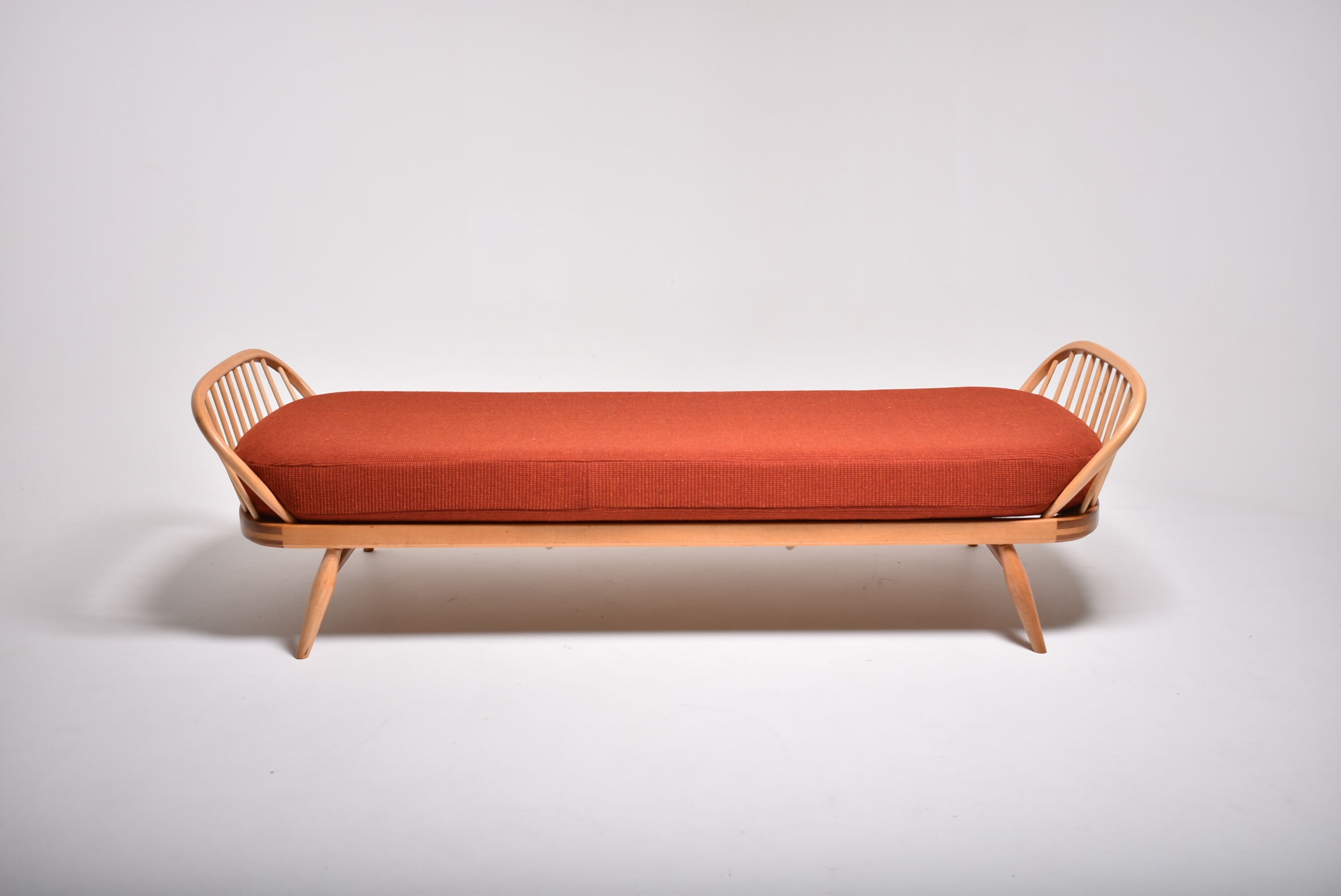 Ercol studio couch Lucian Ercolani bed bench