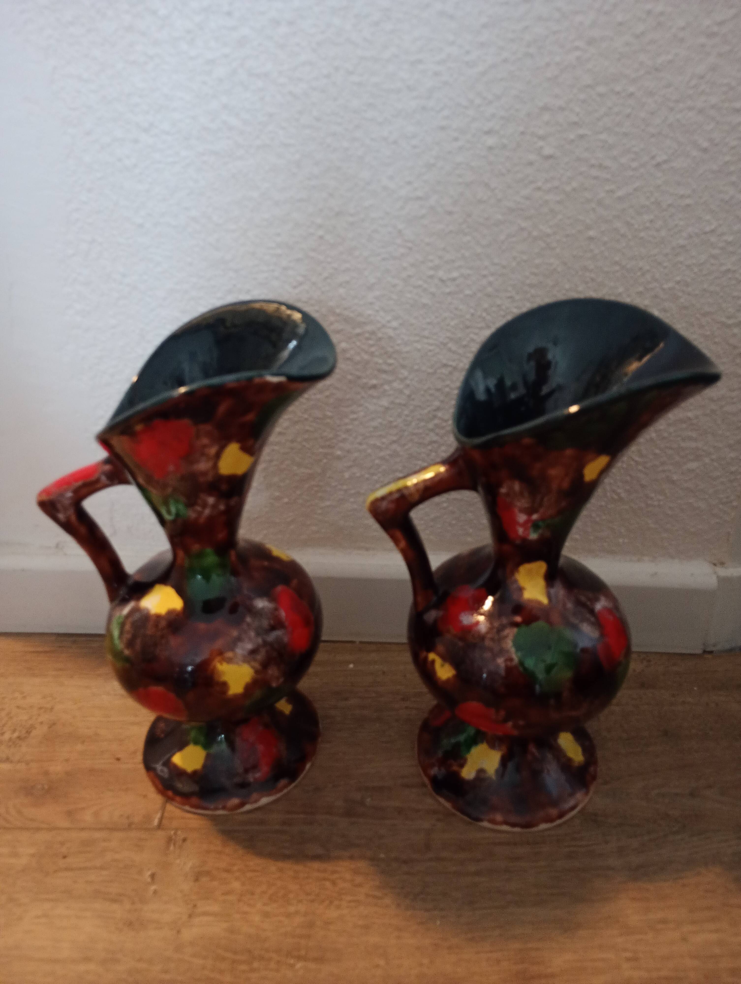 2 vases A. Dressinval