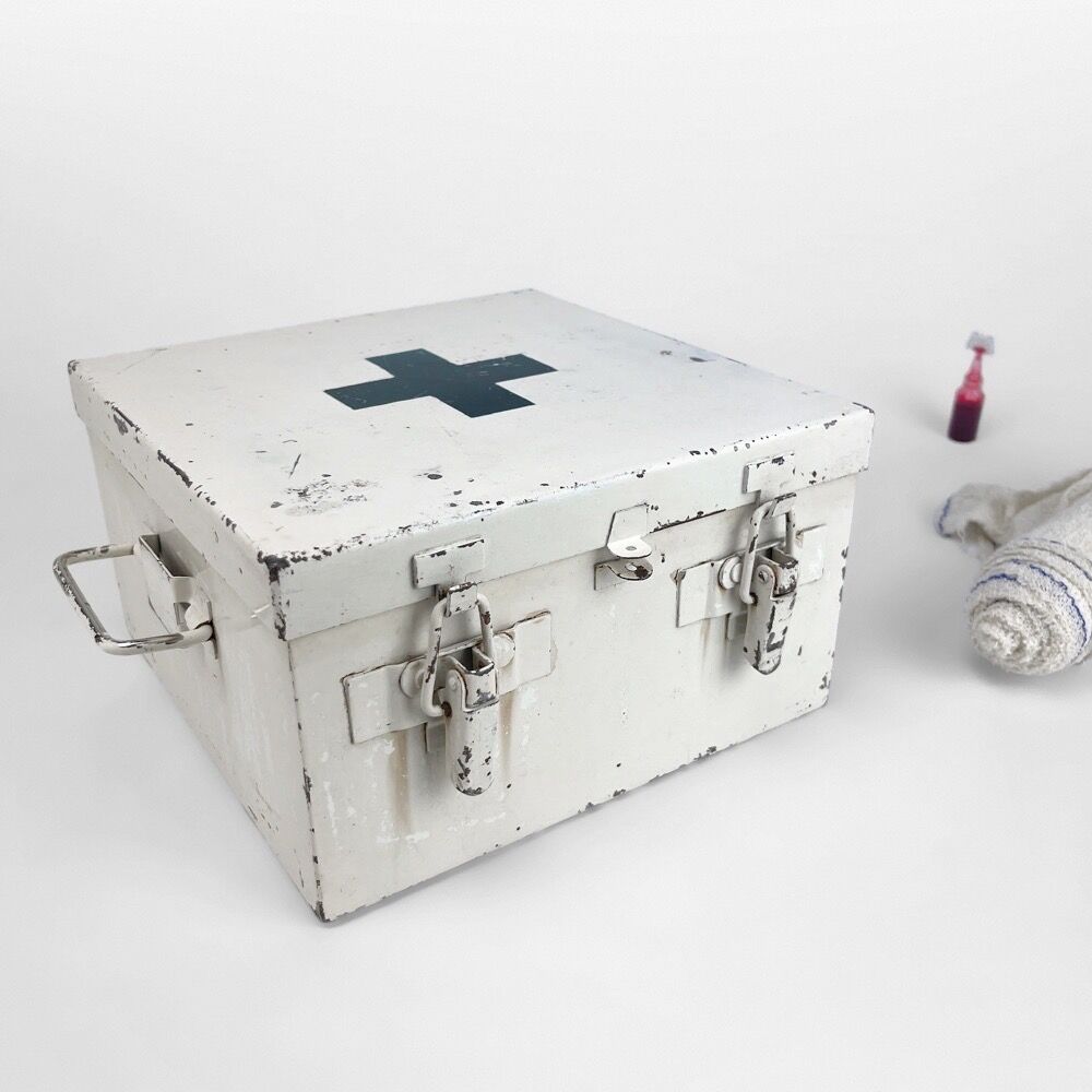 Industrial pharmacy box white metal