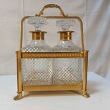 Whiskey cellar called "Tantalus" - Servant of 2 cut crystal carafes