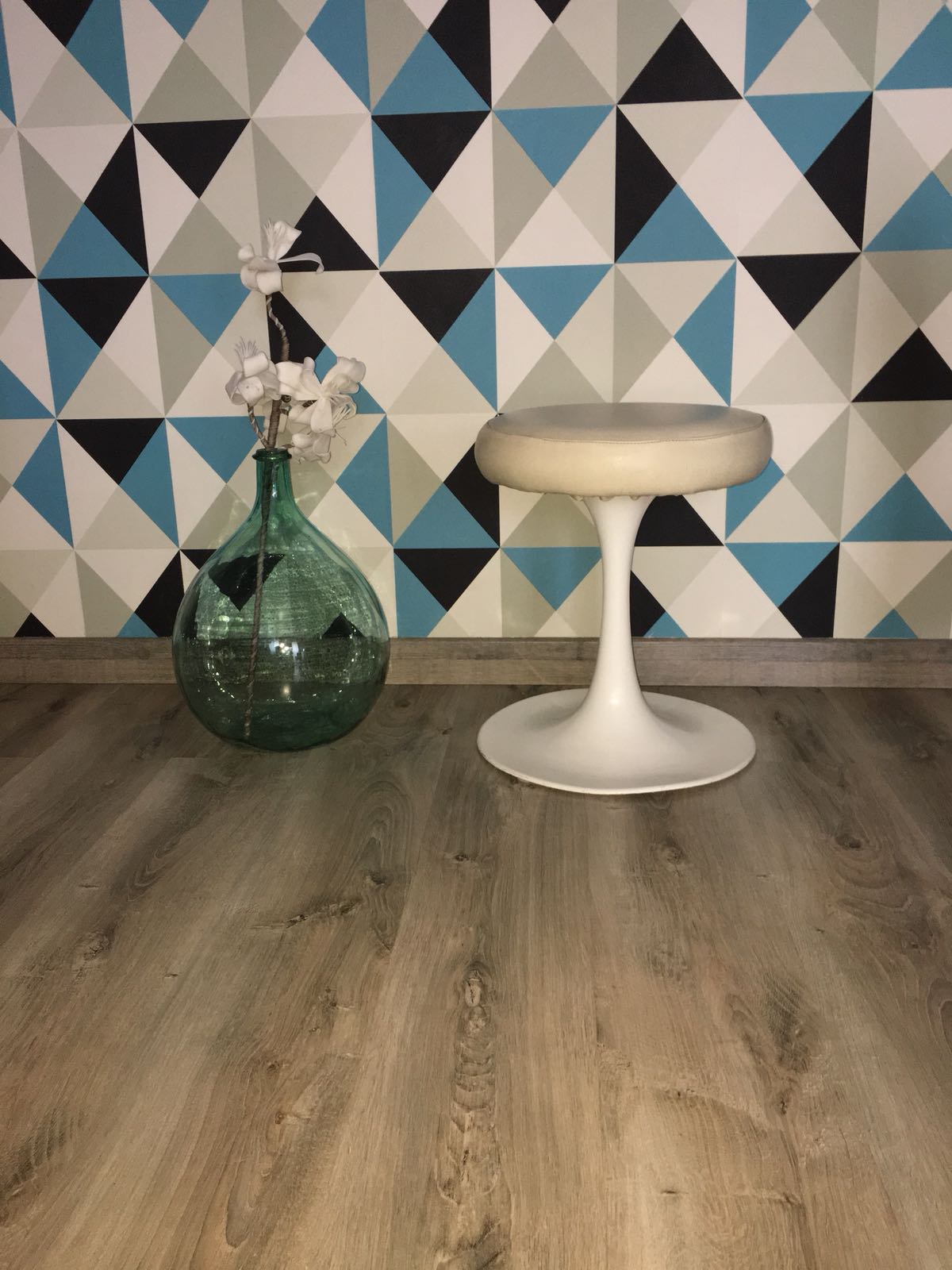 Tabouret tulipe vintage année 70 space age