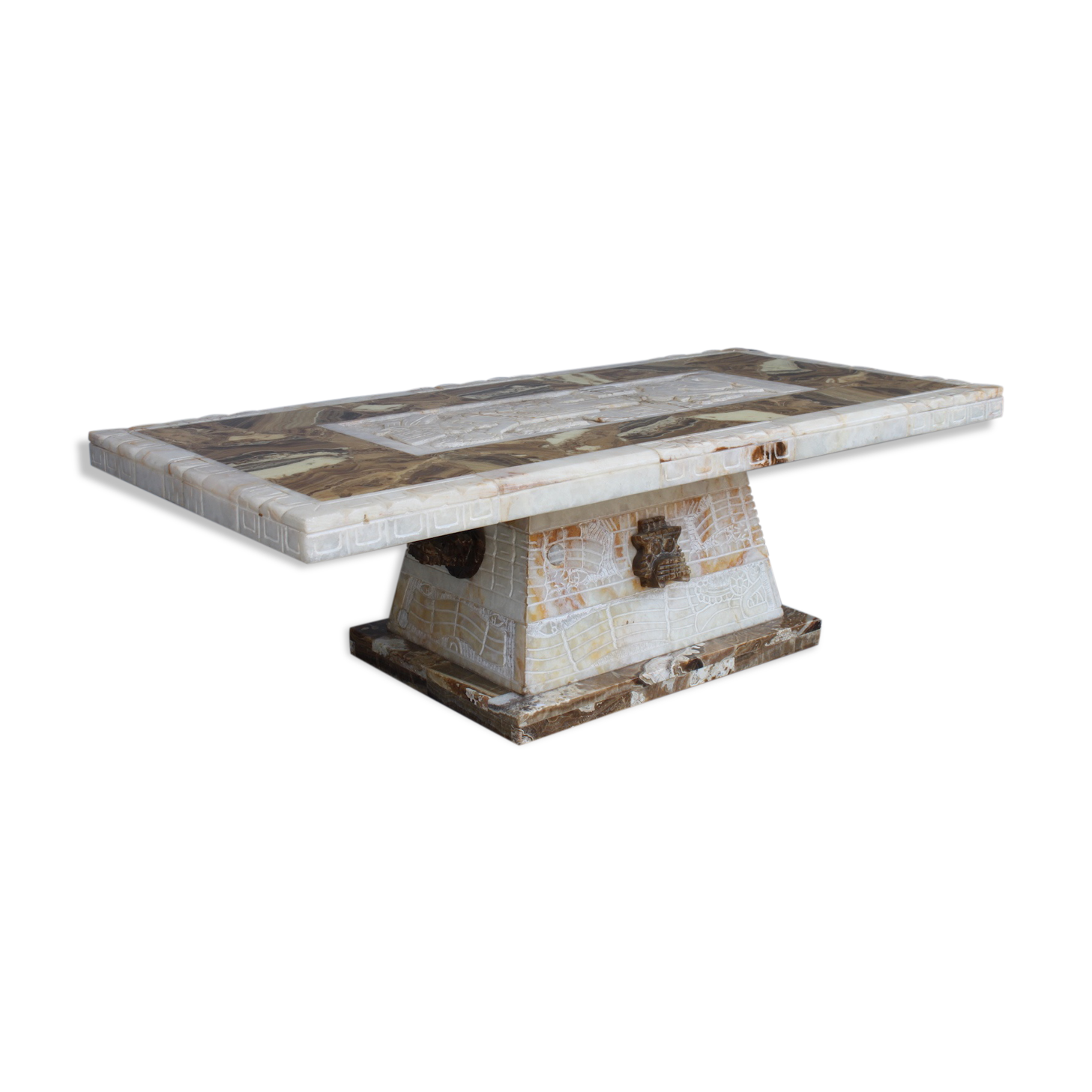 Table neo-inca period 1930 or 1940