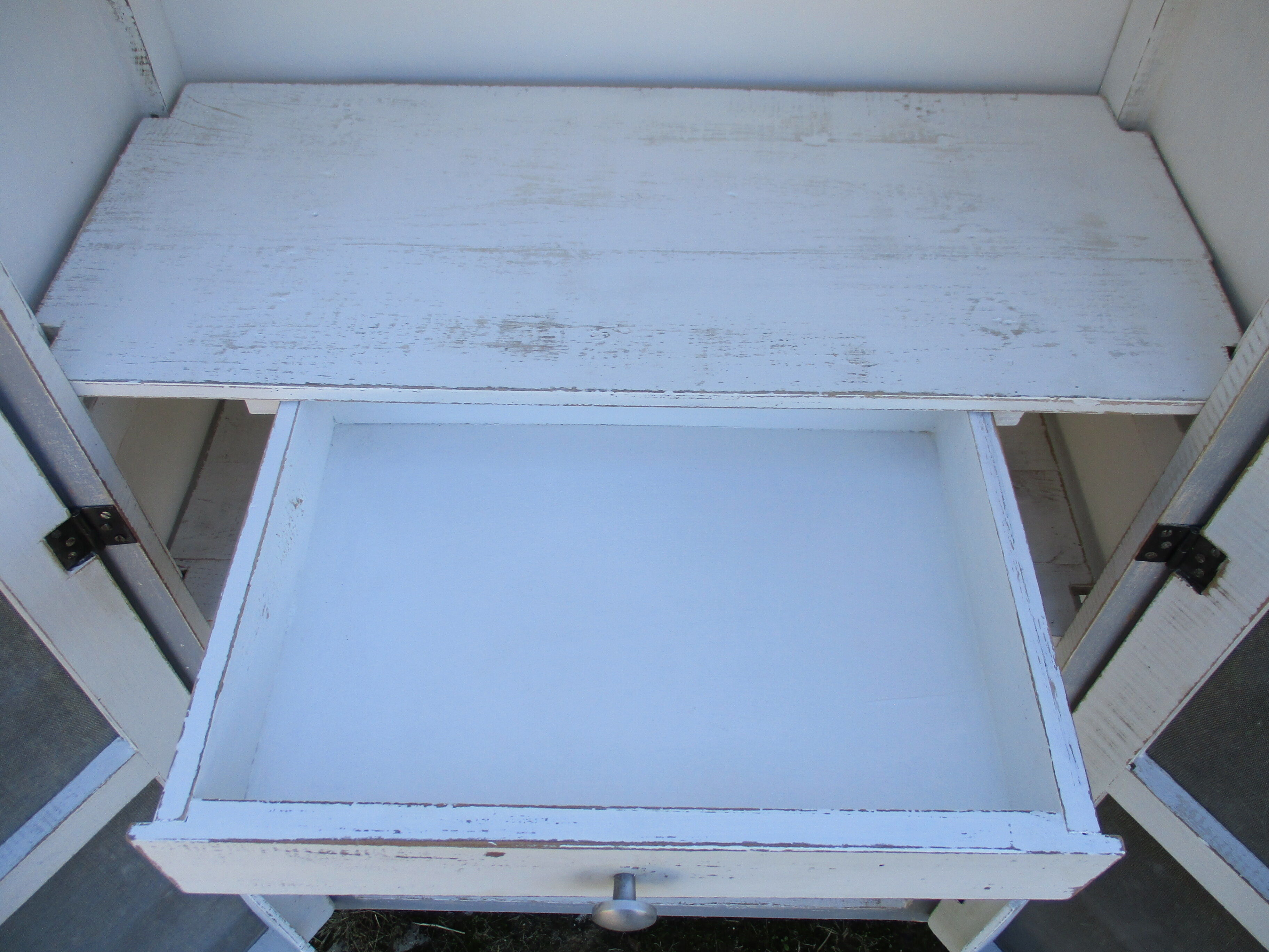 50s kitchen cabinet transformed with a patina makeover