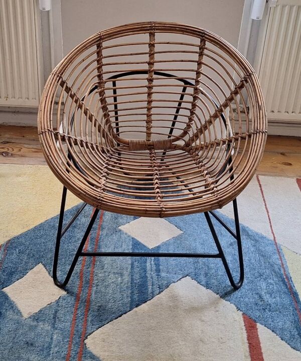Paire de chaises pod en bambou et fer du milieu du siècle, années 1960.