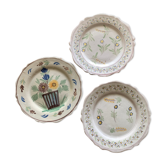 3 old ceramic plates