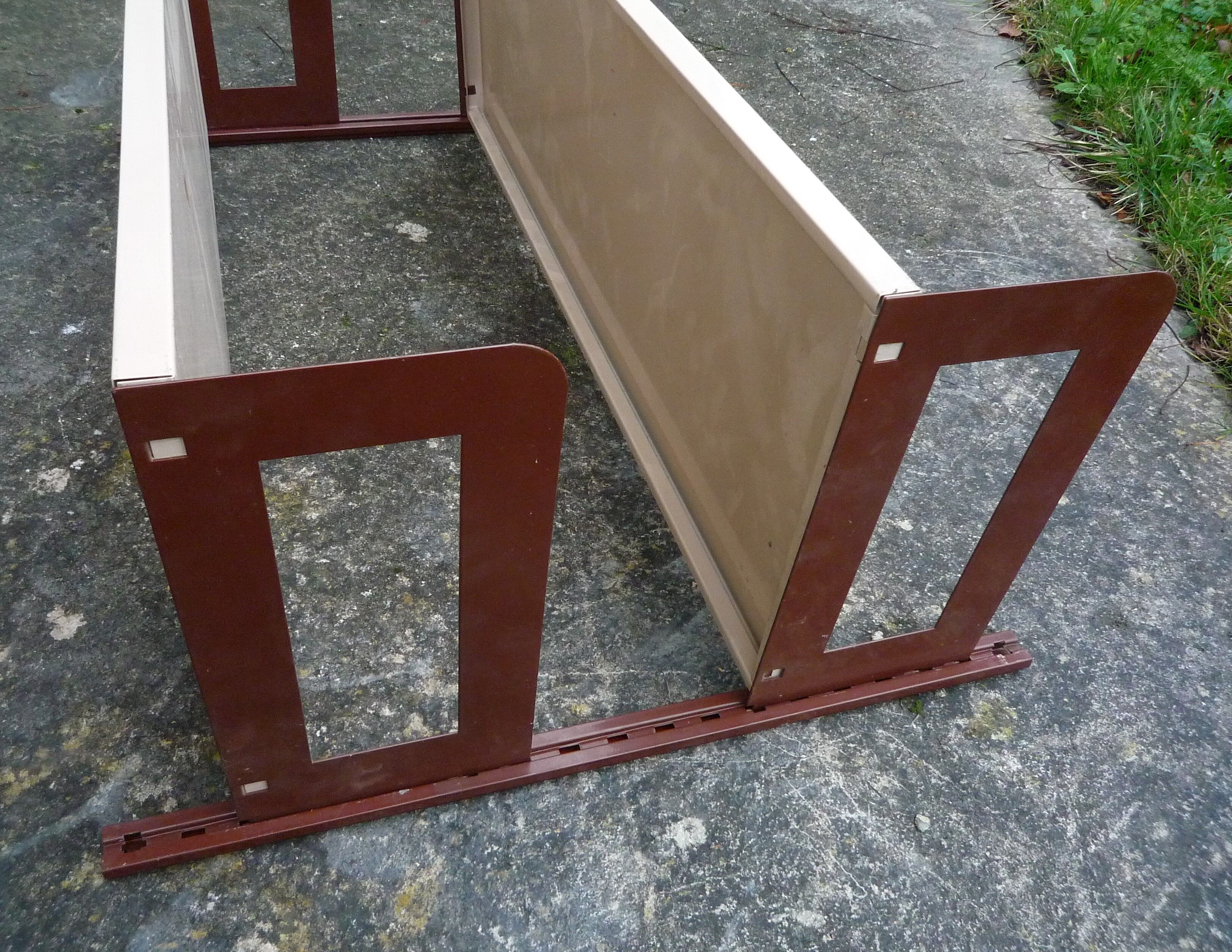 Modular metal wall shelf, vintage 80s