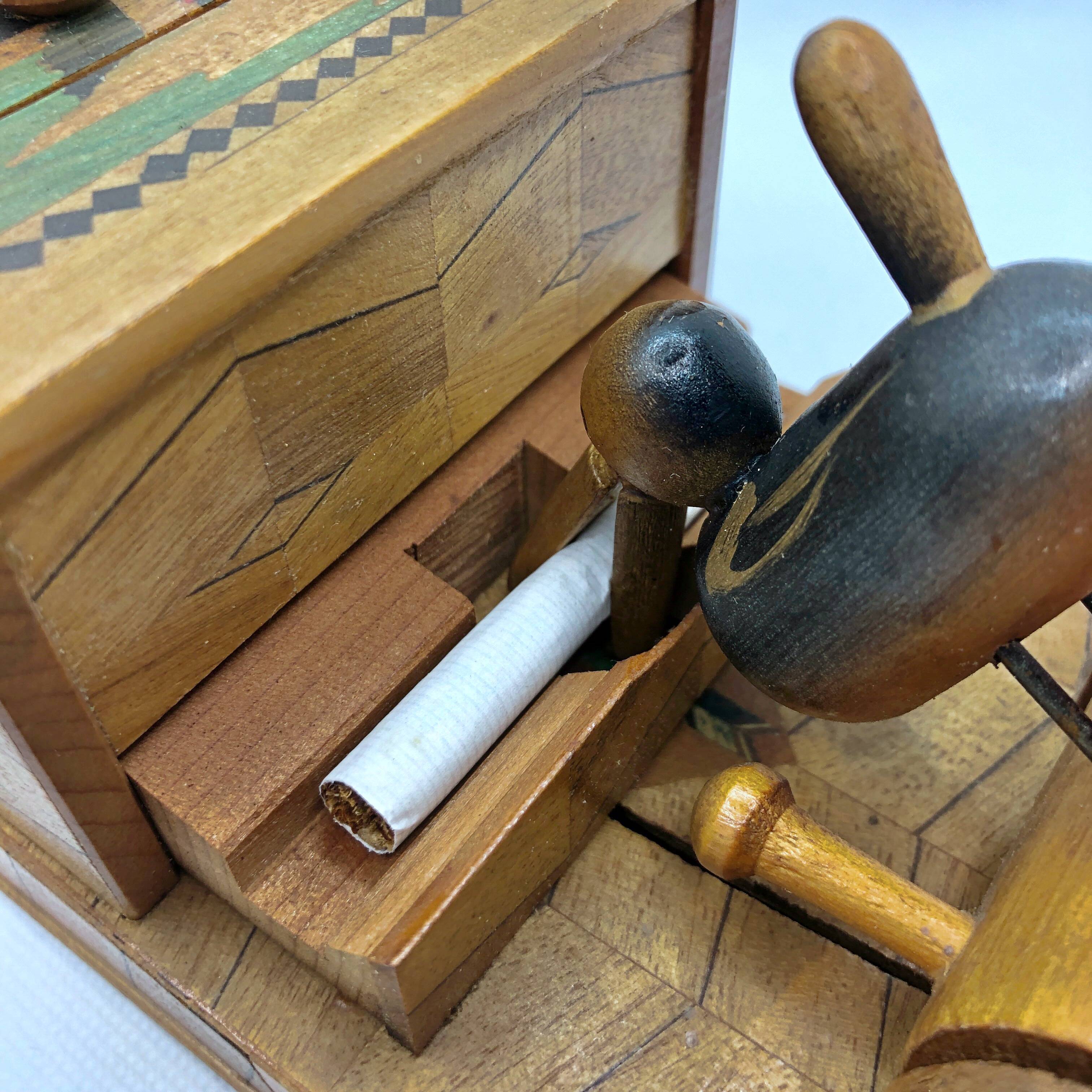 Cigarette dispenser inlaid wood Retro 30/40
