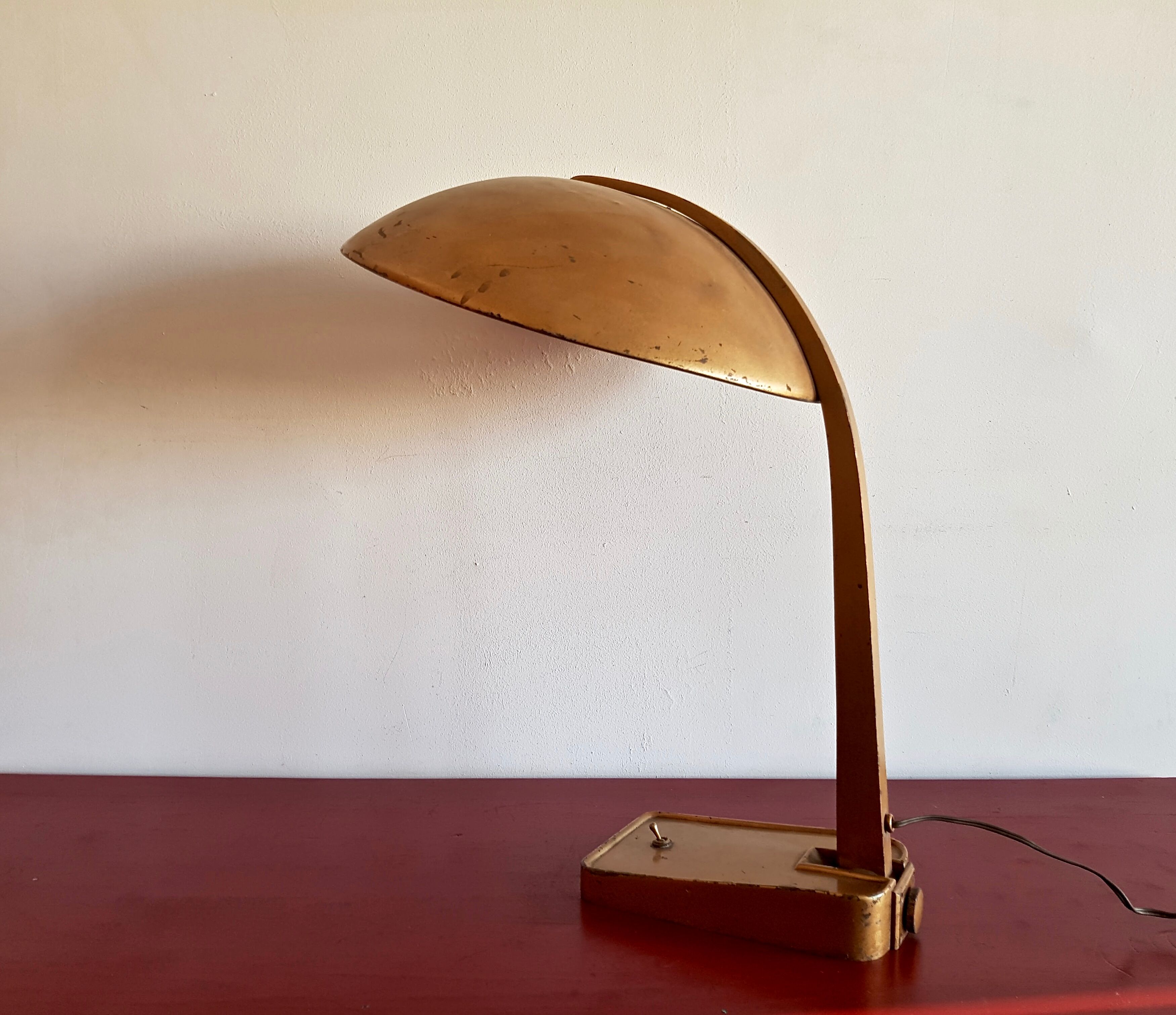 Gold painted metal table lamp