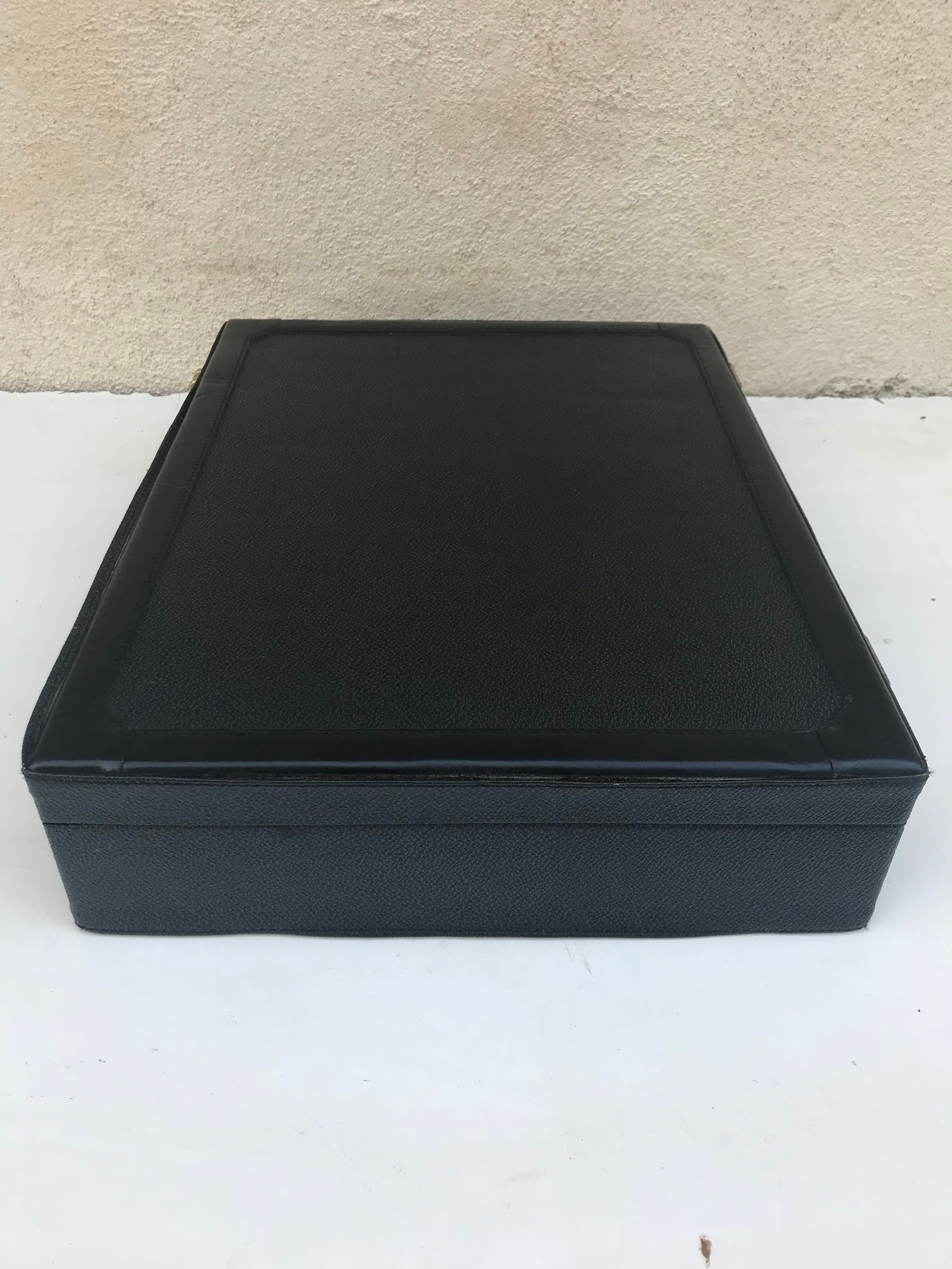 Old travel Gerard Henon leather black briefcase