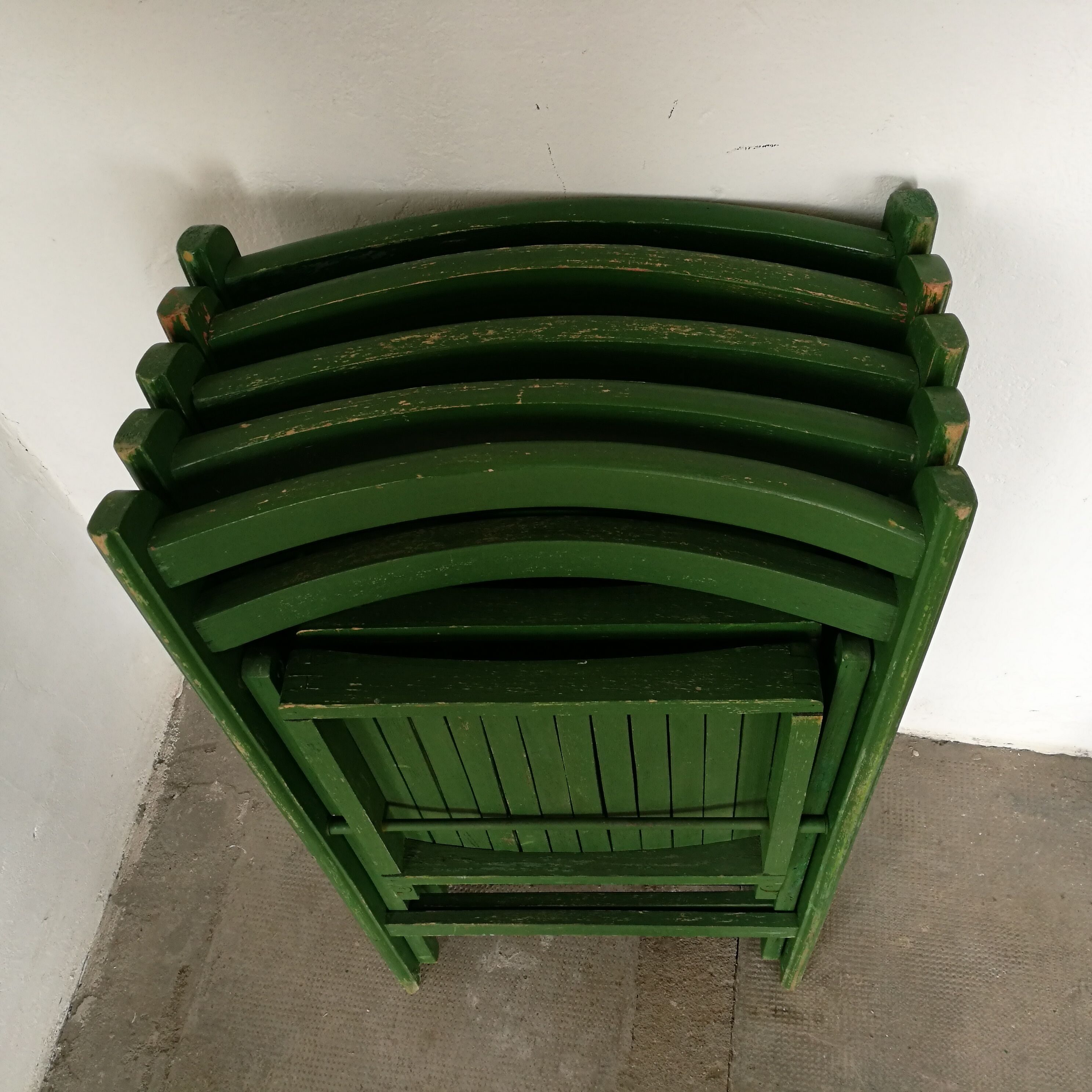 Set of 5 wooden folding chairs