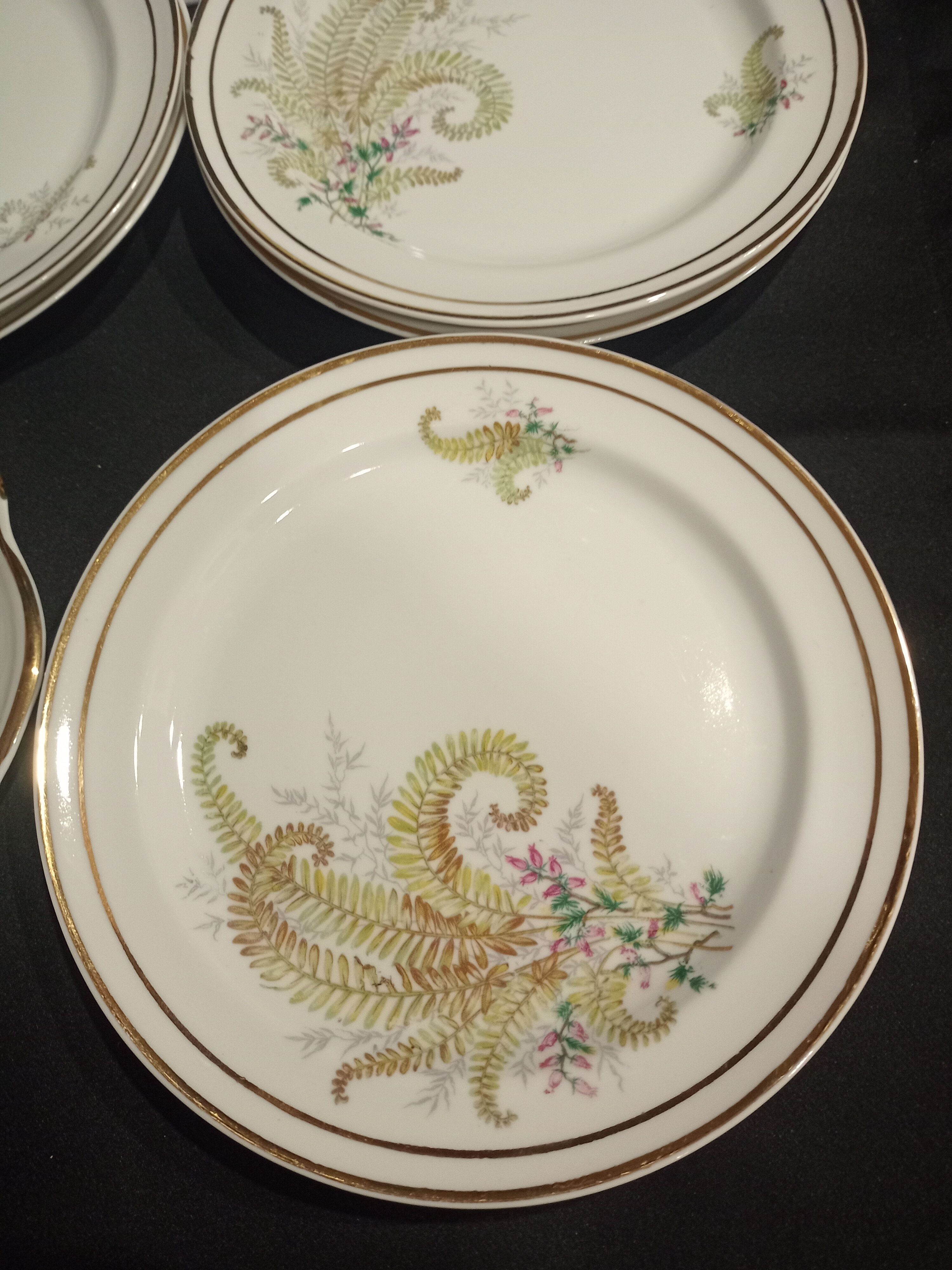 Service à dessert 15 pièces en porcelaine de  Limoges
