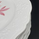 Porcelain dessert plates with pink flower patterns