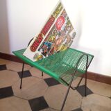 Vintage scoubidou vinyl record holder