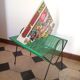Vintage scoubidou vinyl record holder