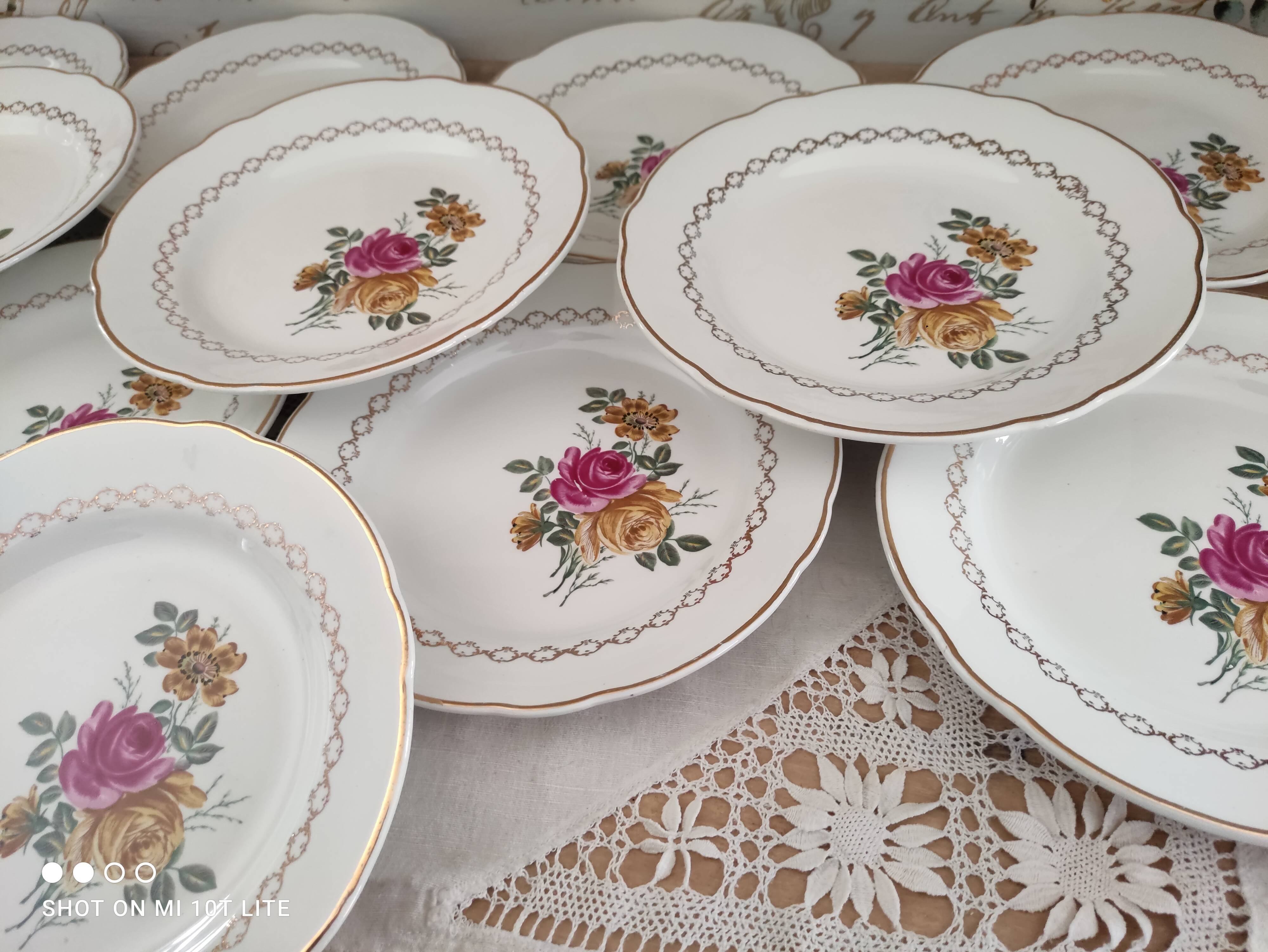 Set of 12 dessert plates Sarreguemines model Gérardmer