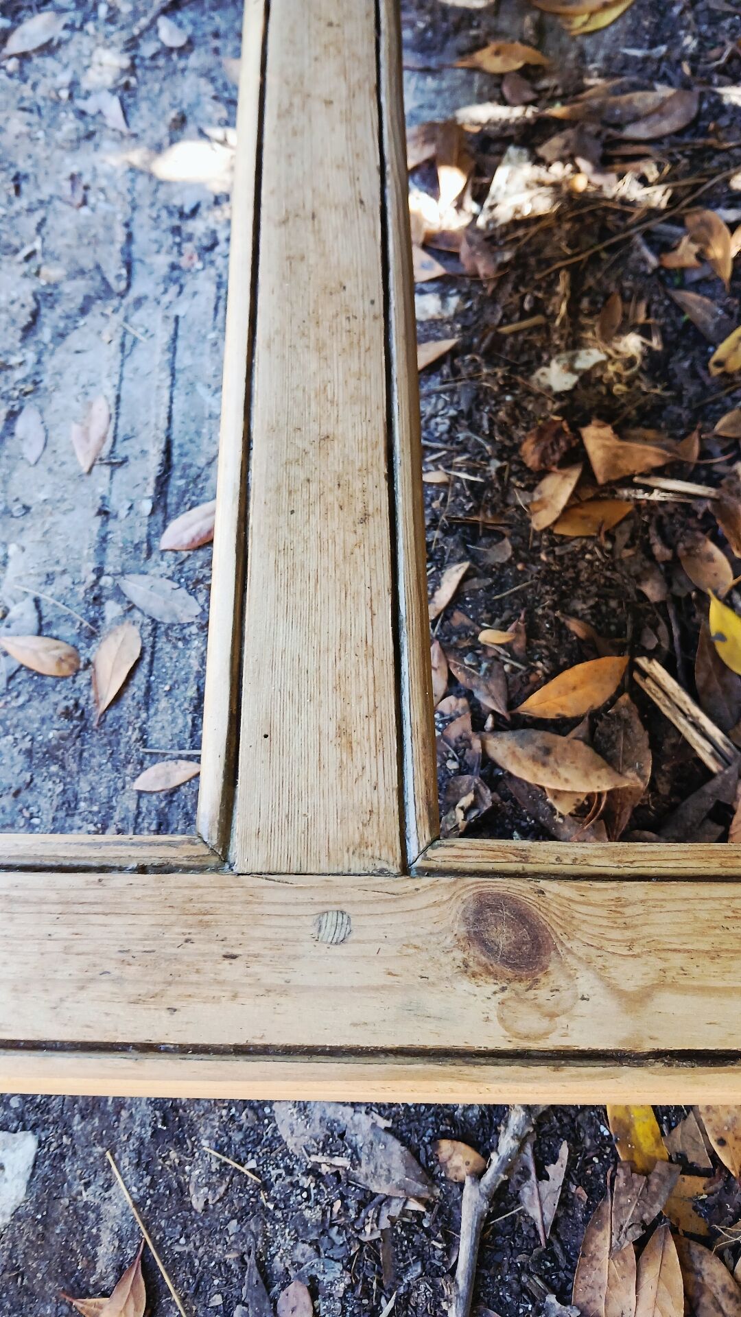 Farm table