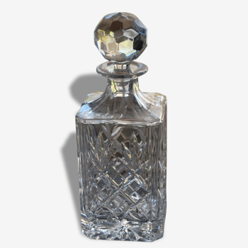 Carafe carrée en cristal gravé