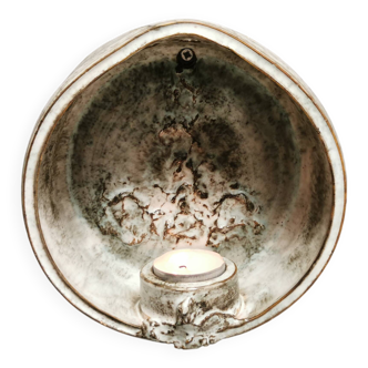 Wall-hung candle holder in ceramic from Danish DOT ceramics 1970s.