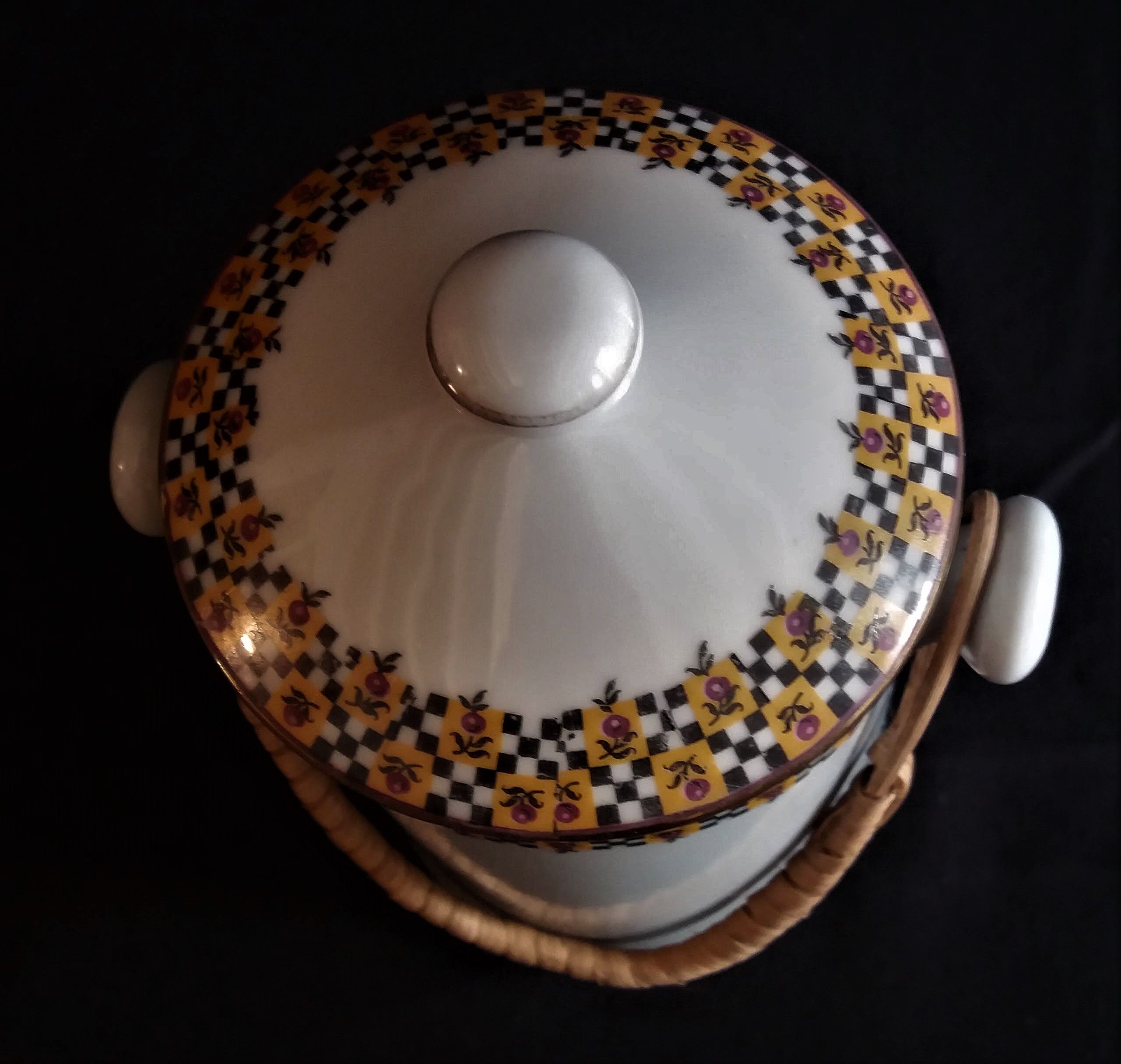 Vintage porcelain milk pot rattan handle