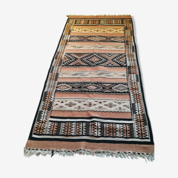 Handmade Algeria sand-coloured carpet 100x210cm