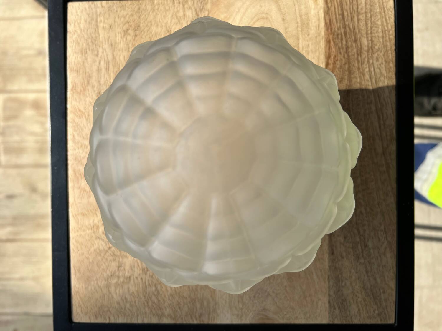 Lustrous Artichoke Art Deco 1930s