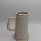 Vase with handle