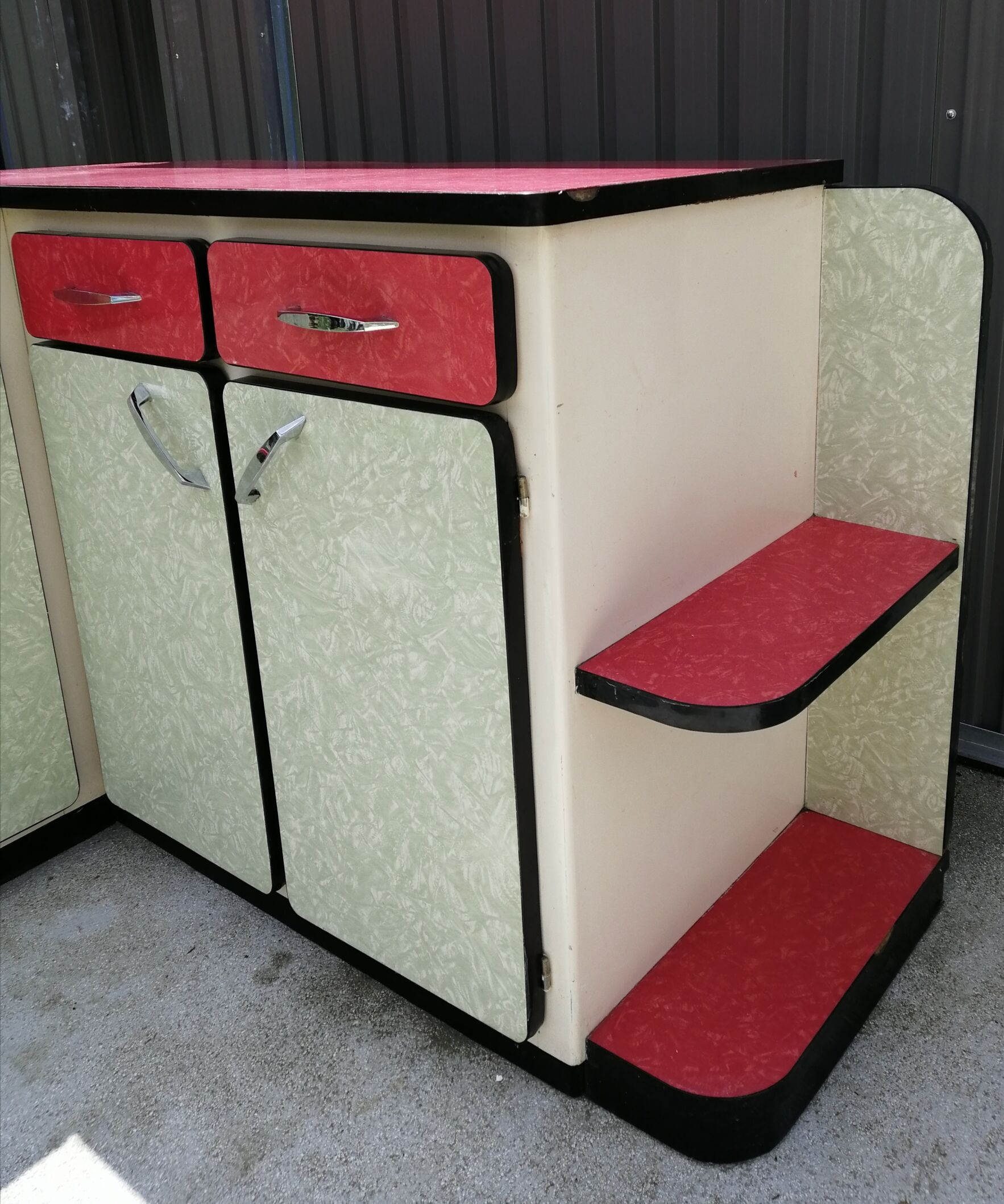 Kitchen buffet in formica 70s