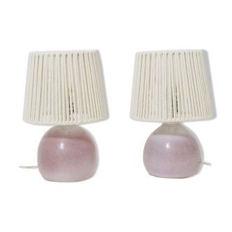 Pair of bedside lamps, rope blinds