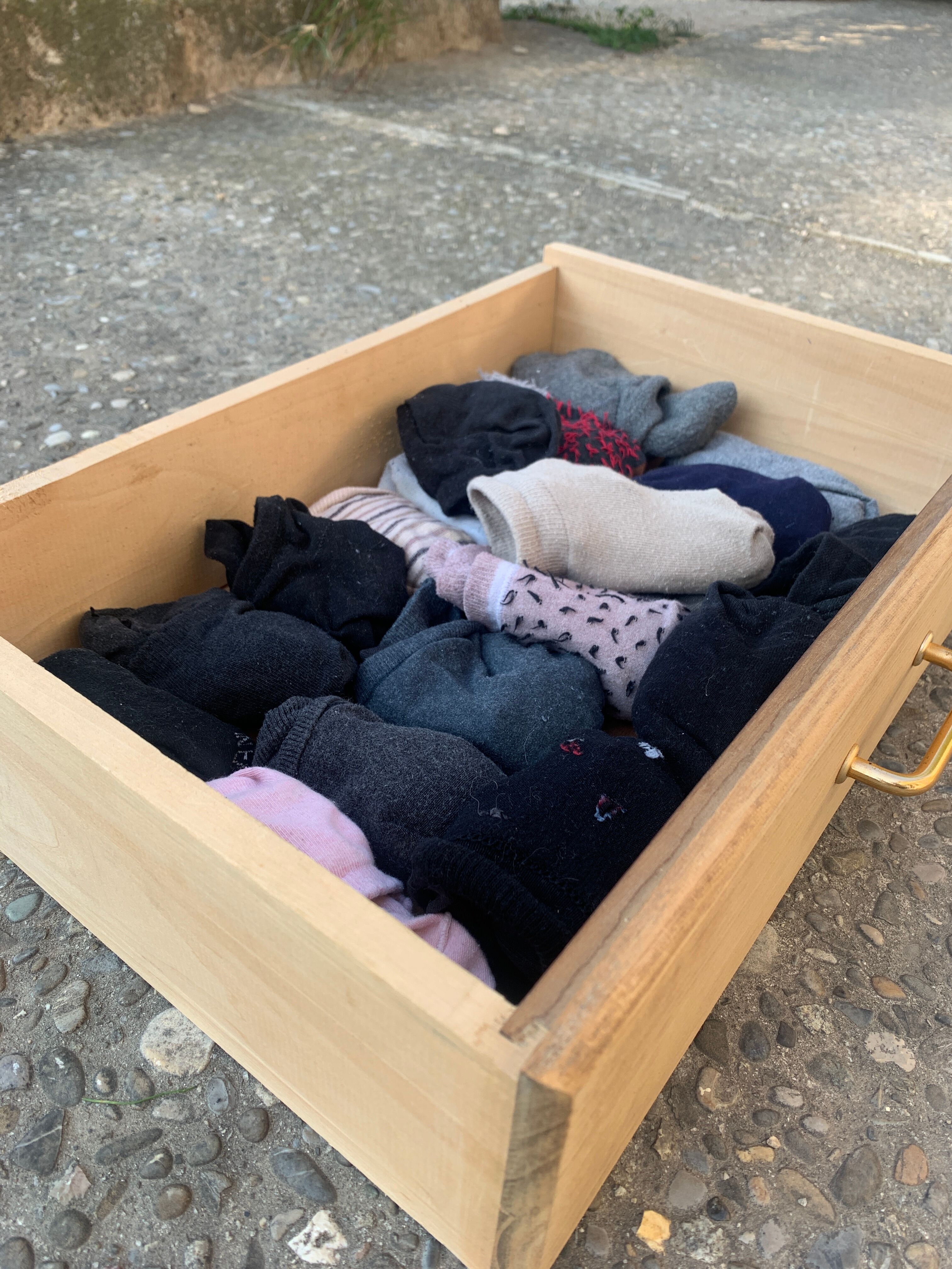 Vintage rag picker in raw wood