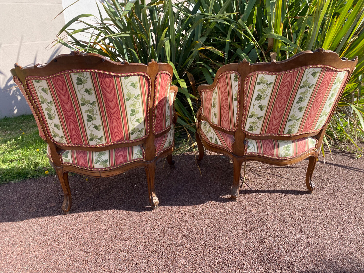 Paire de fauteuils marquises Louis XV
