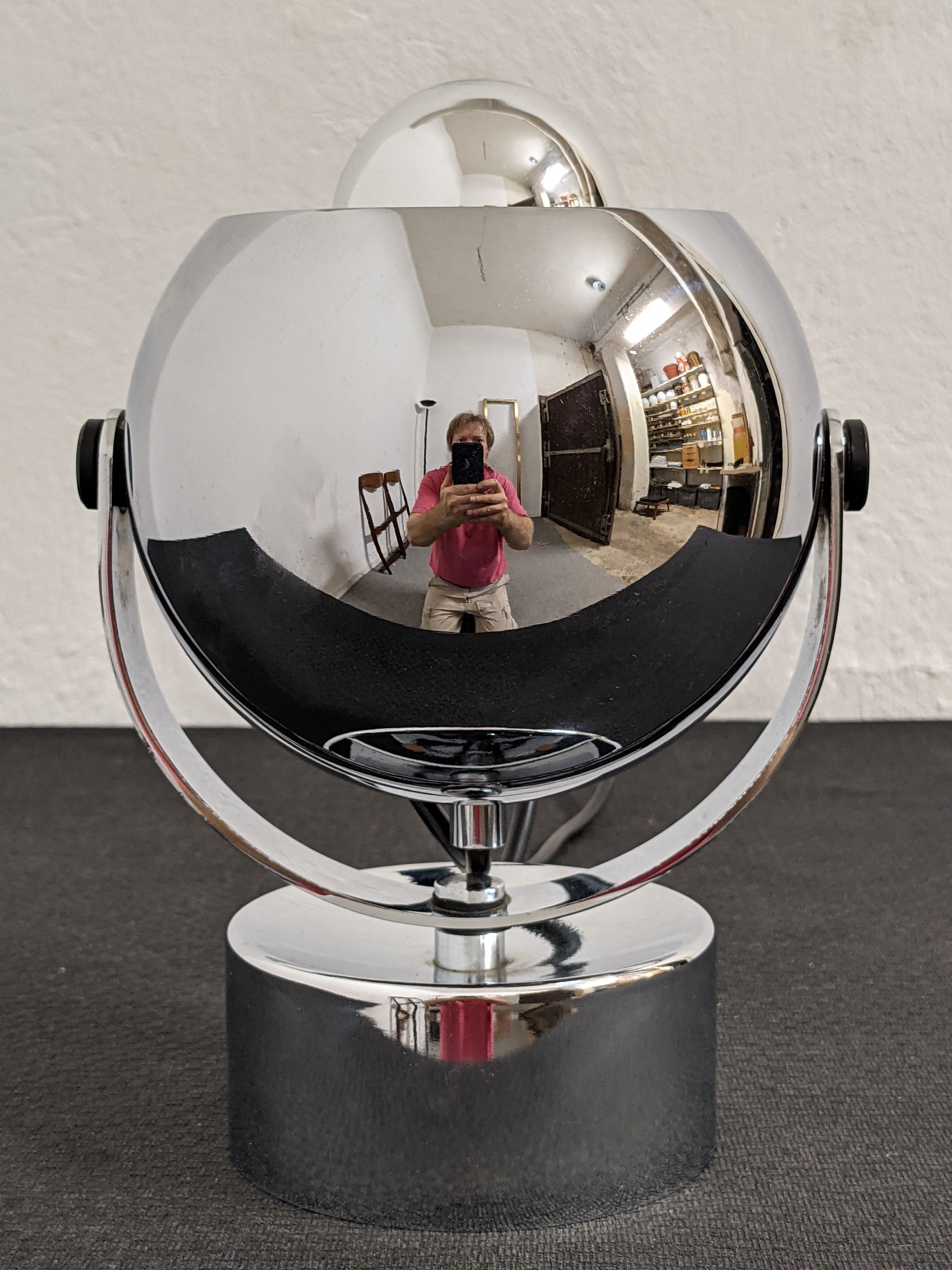 Eye ball lamp from the 70s