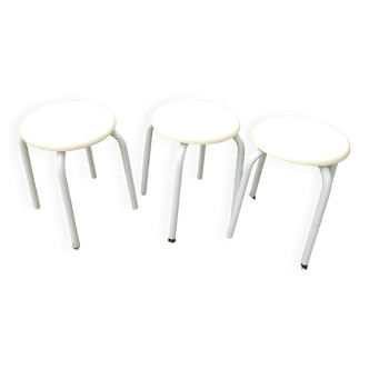 ensemble 3 tabourets