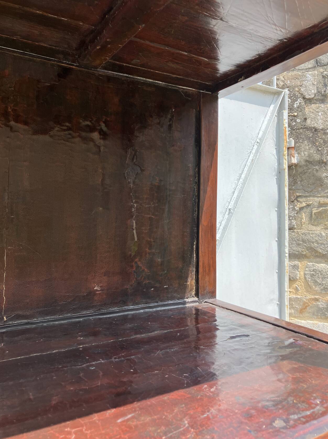 Late 19th century chinese bookcase