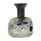 Glass vase