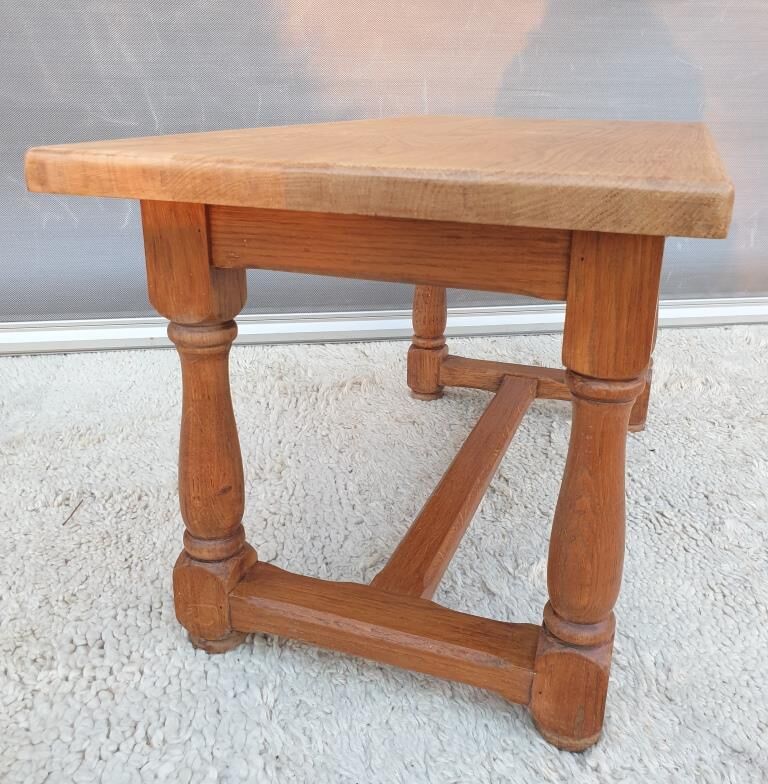 Coffee table with balusters in the manner of farmhouse tables