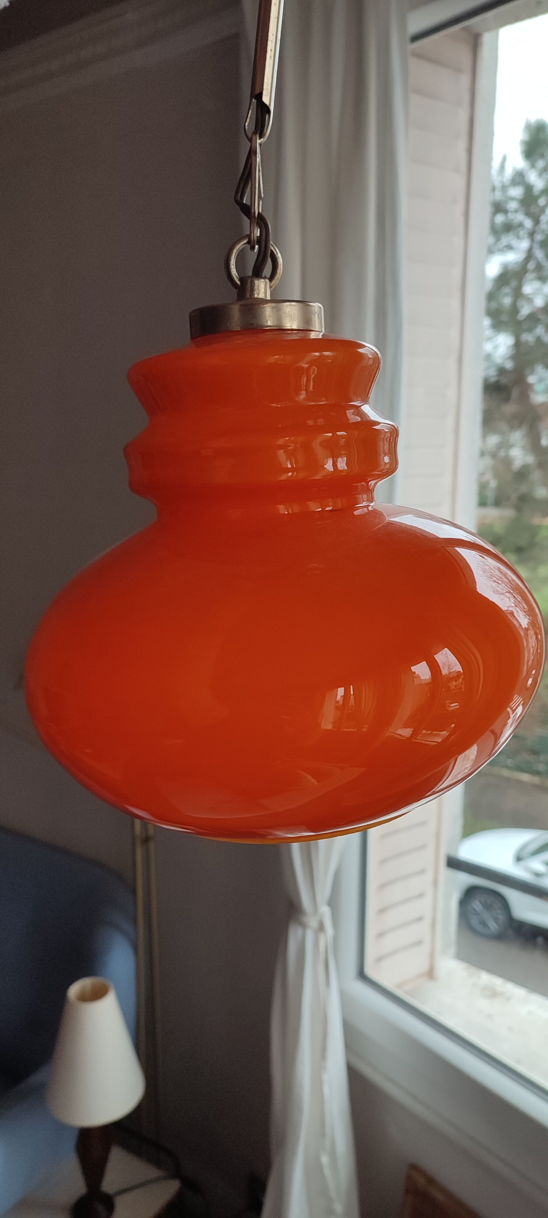 Orange opaline suspension