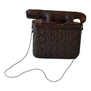 Boite zoomorphe crocodile