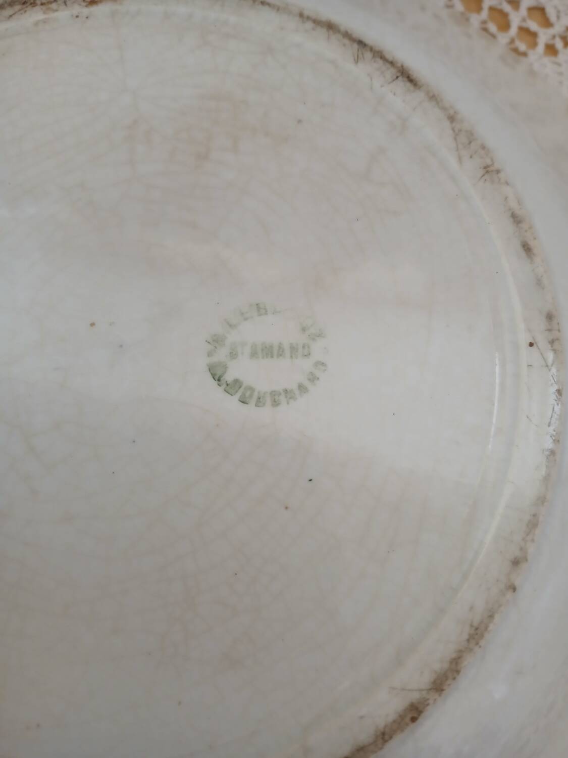 Old Saint Amand dish