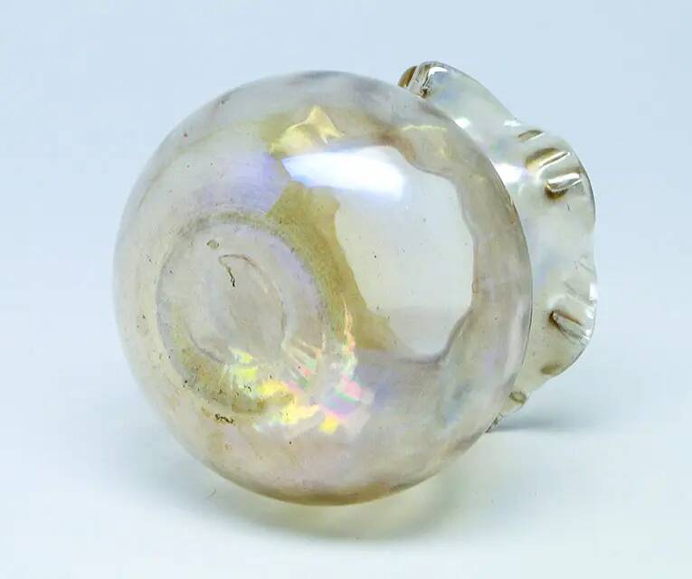 Art Nouveau vase, iridescent glass, Germany, early 20th century