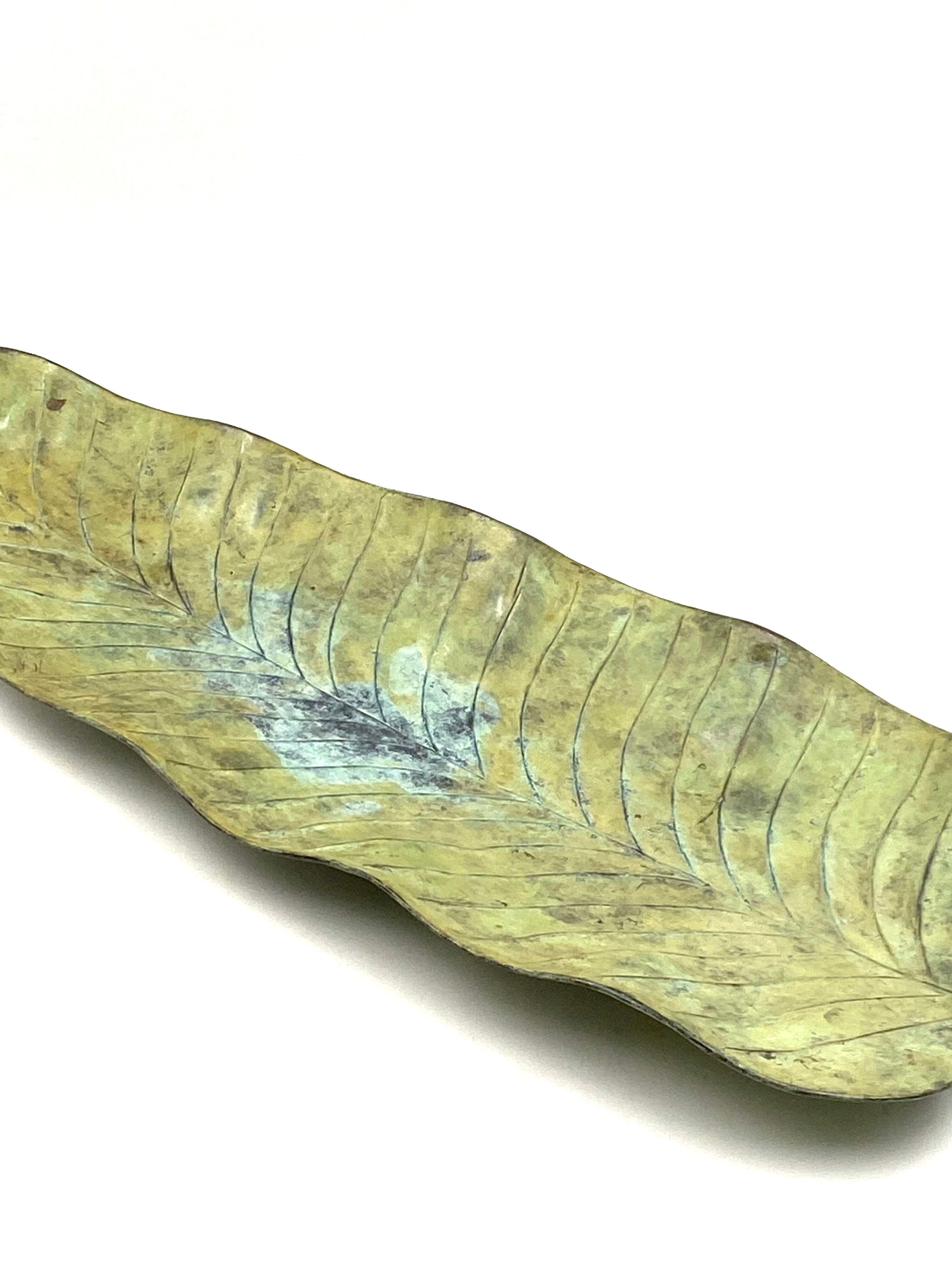 Leaf shaped centerpiece, France 1970s