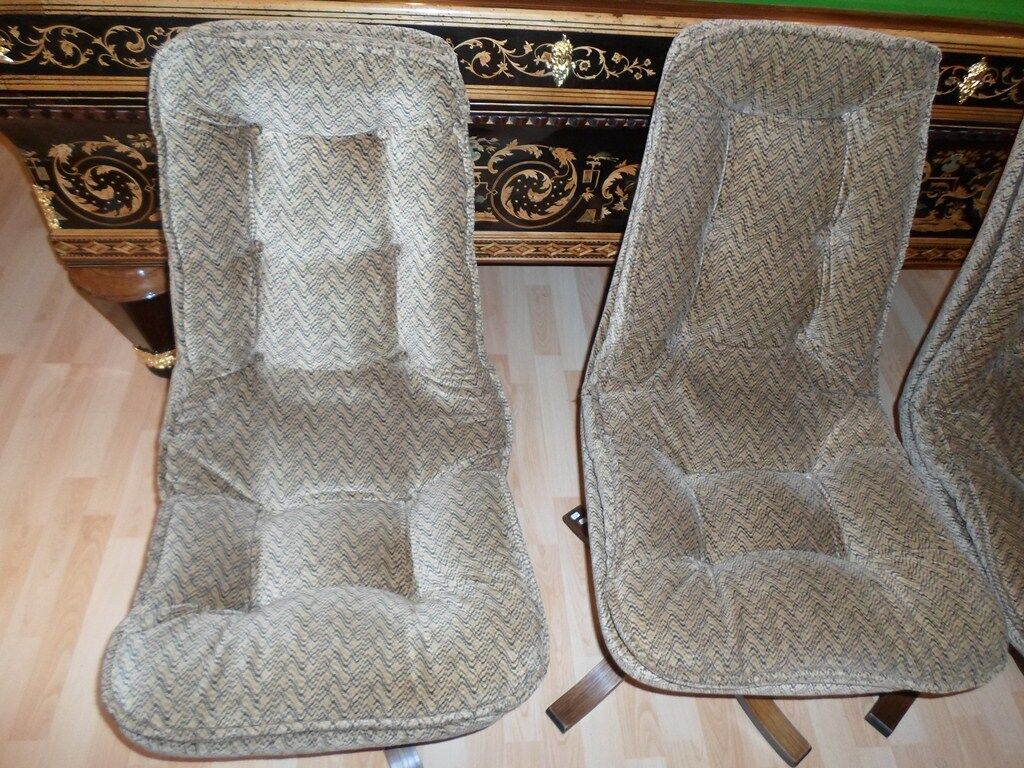 Set of 3 chairs Design, 1970s