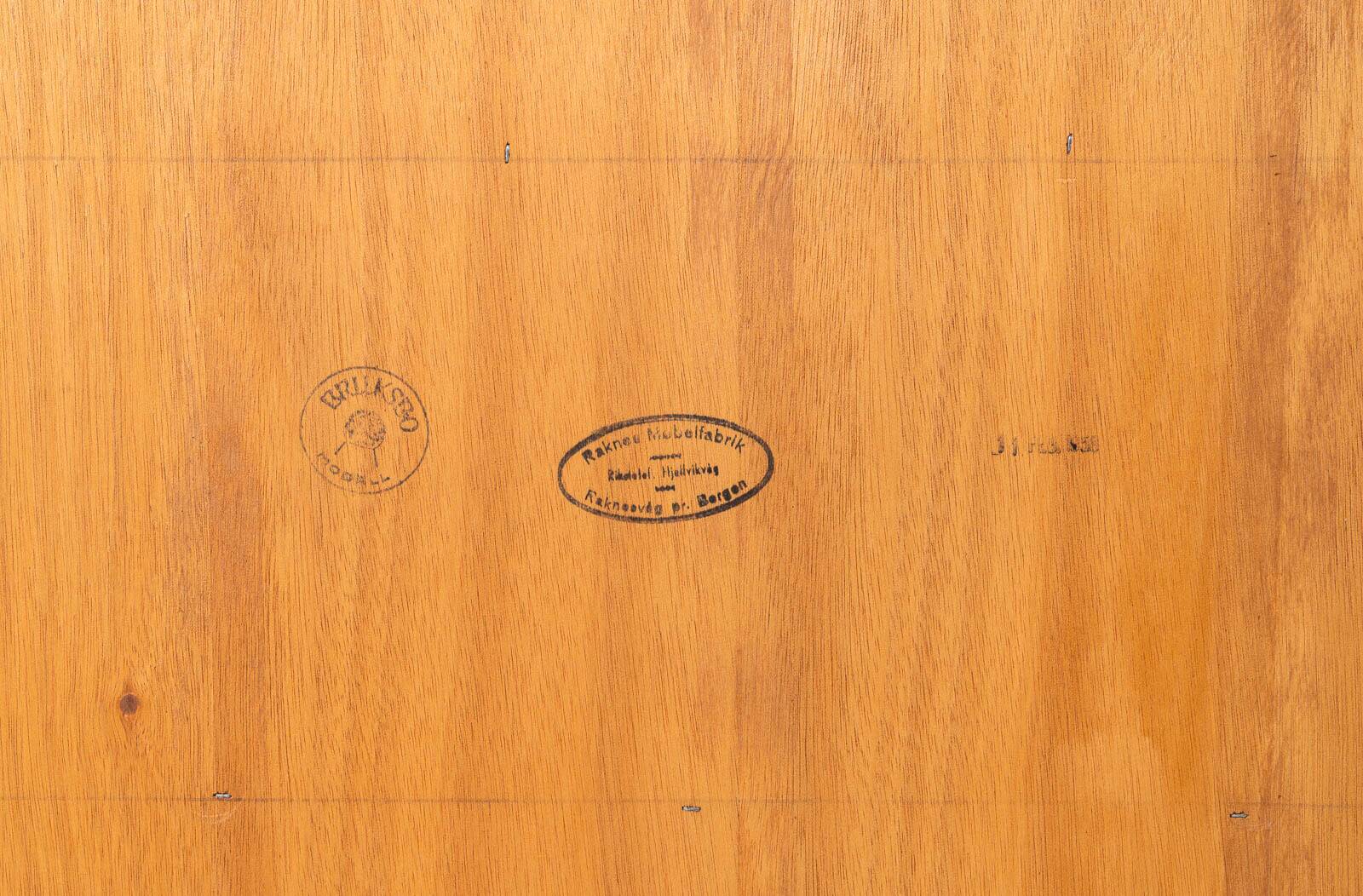 Teak buffet Bruksbo, timeless and modern Scandinavian design from the mid-century.
