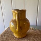 Carafe terre cuite jaune