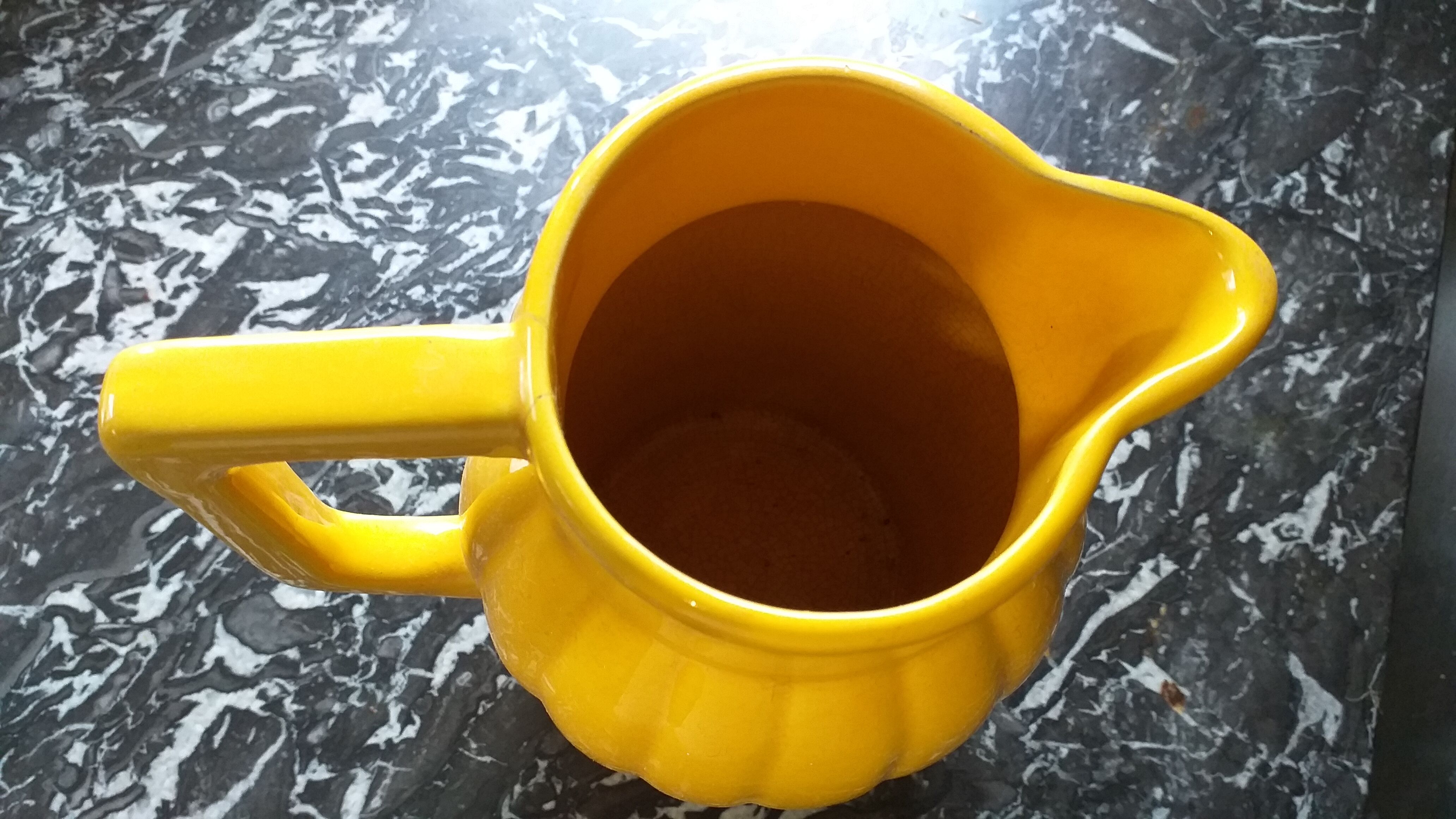 Yellow pitcher Orchies