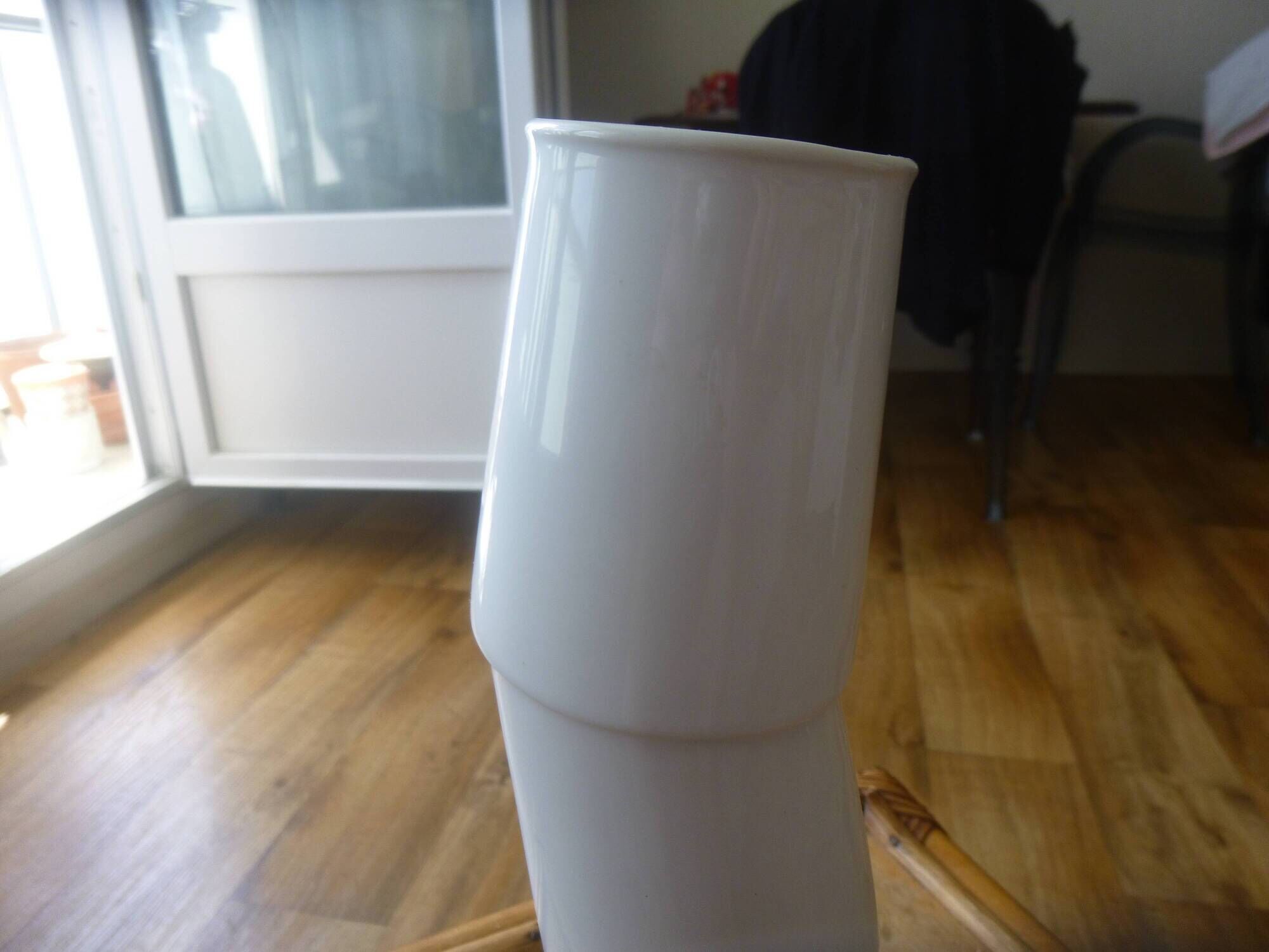 Vase Pil'Up Valérie Windeck en porcelaine de Limoges