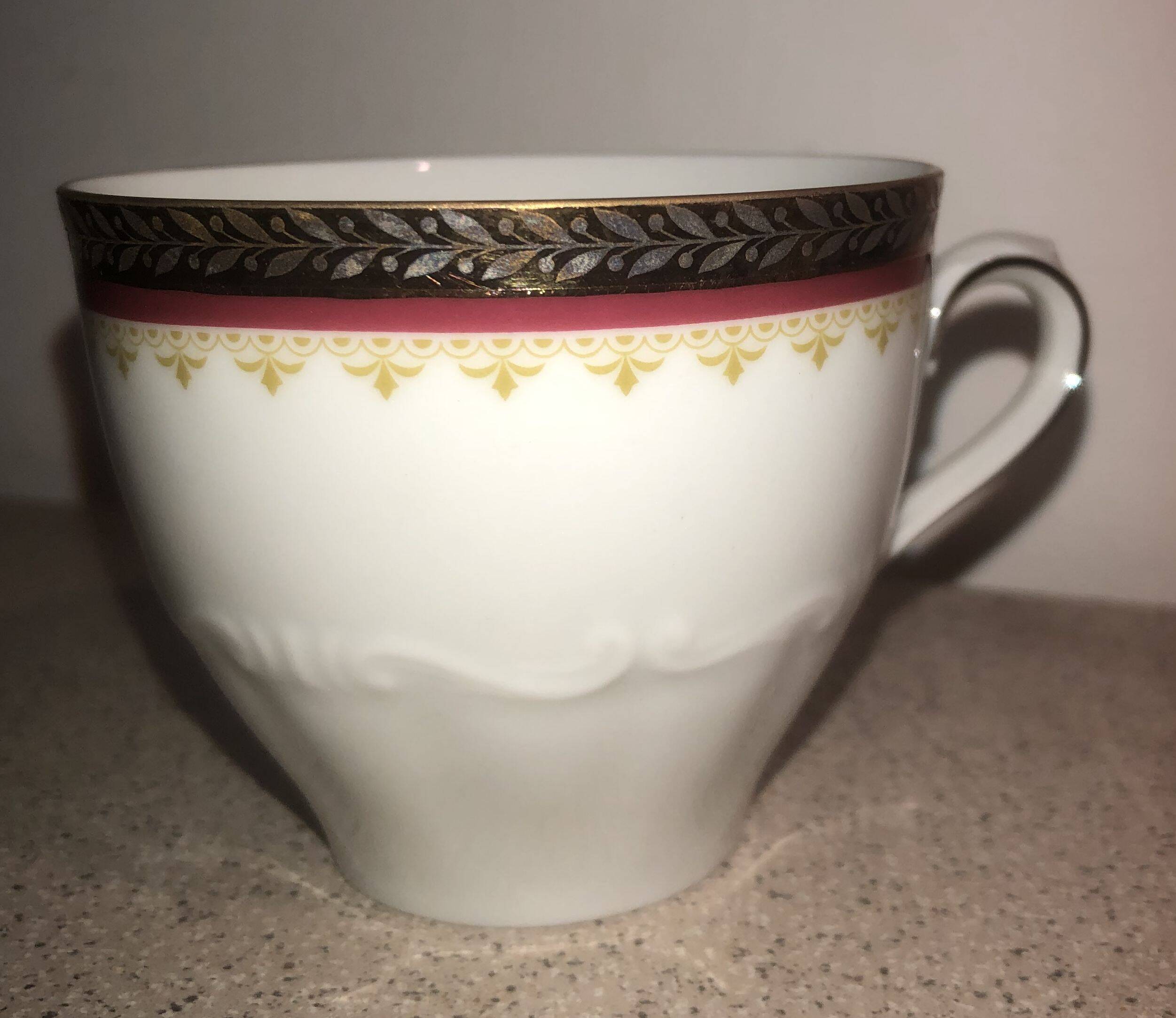 4 Bavarian porcelain coffee cups and saucers